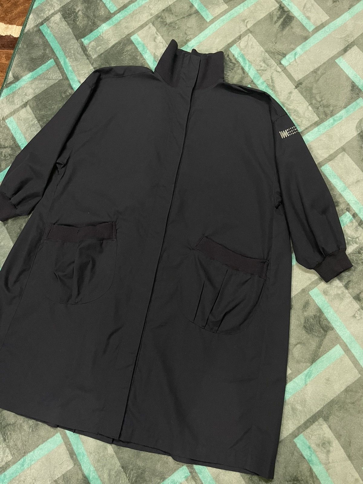Issey Miyake ISSEY MIYAKE SQUIRREL WINDCOAT JACKET Size US XL / EU 56 / 4 - 3 Thumbnail