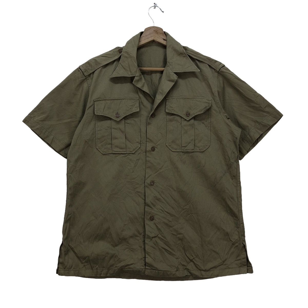 Vintage Vintage Army Shirt Button Up Size US M / EU 48-50 / 2 - 1 Thumbnail