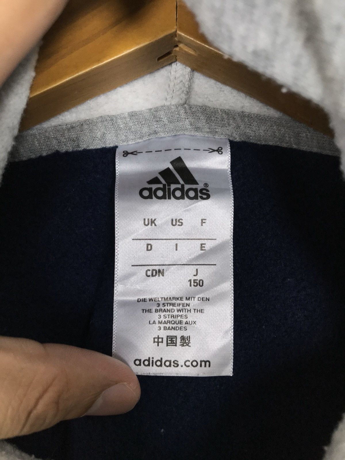 Adidas Rare‼️Adidas Hoodie Big Logo Youth Size Size US M / EU 48-50 / 2 - 2 Thumbnail