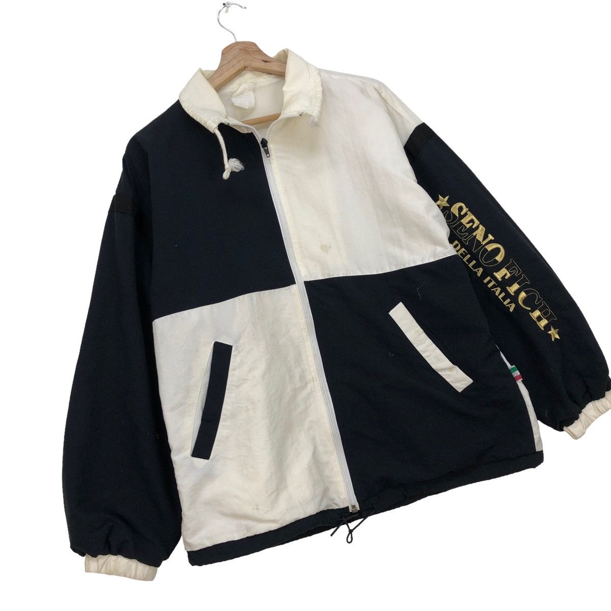 Other Designer Italian Della Italian Embroidered Gold Two Tone Size US M / EU 48-50 / 2 - 7 Thumbnail