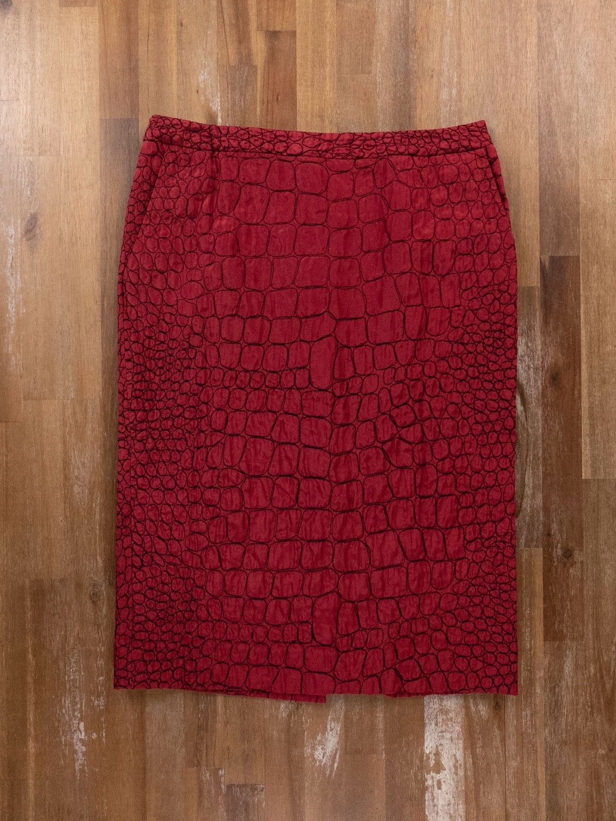 image of Dries Van Noten Red Mid Length Silk Cotton Mix Skirt 36 4 in Black, Women's (Size 26)