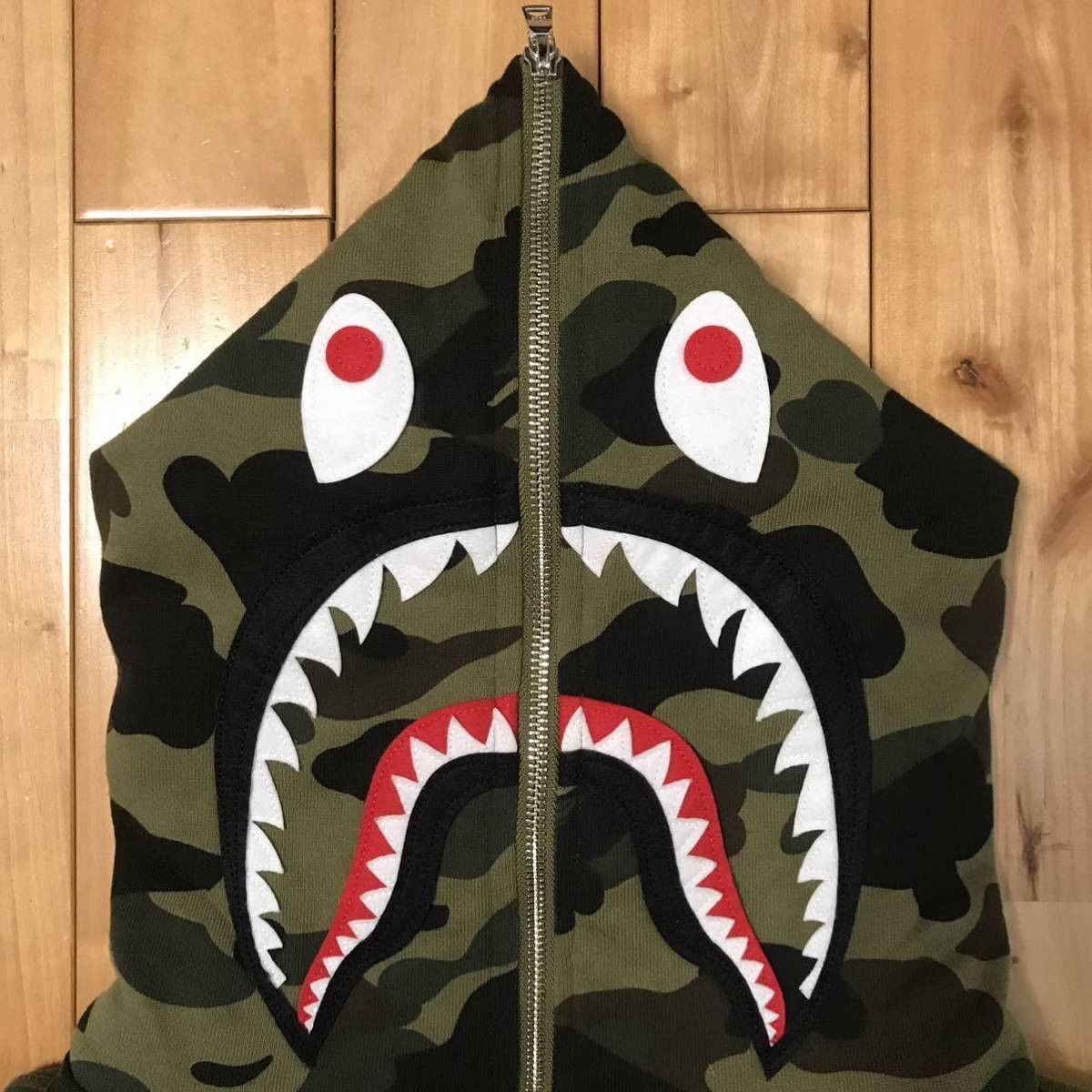 Bape BAPE Half zip shark hoodie 1st camo green a bathing ape Size US M / EU 48-50 / 2 - 3 Thumbnail