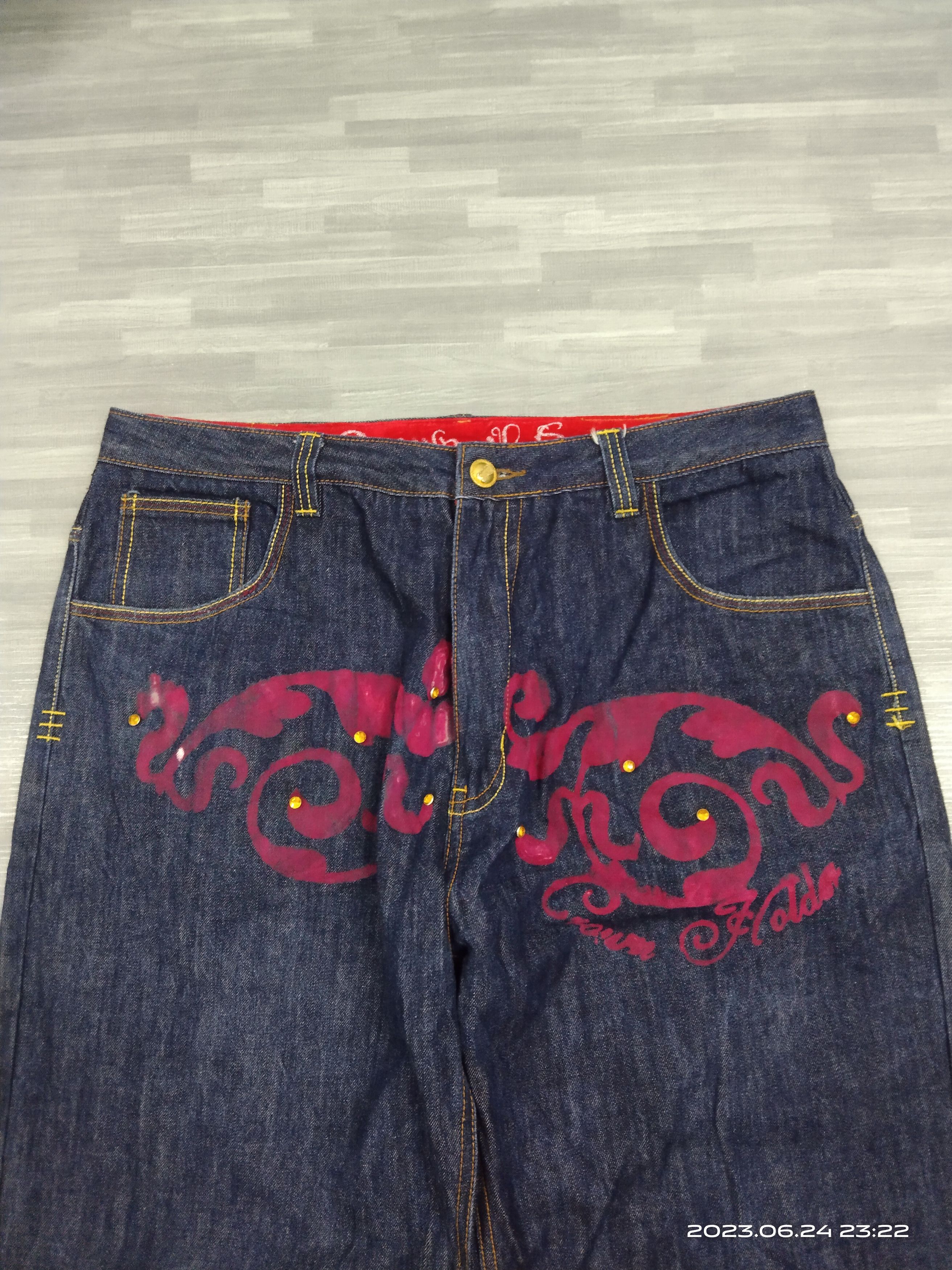 Art Comes First ART HANDMADE FLOWERS STUDDED CROWN HOLDER DENIM PANTS Size US 38 / EU 54 - 4 Thumbnail