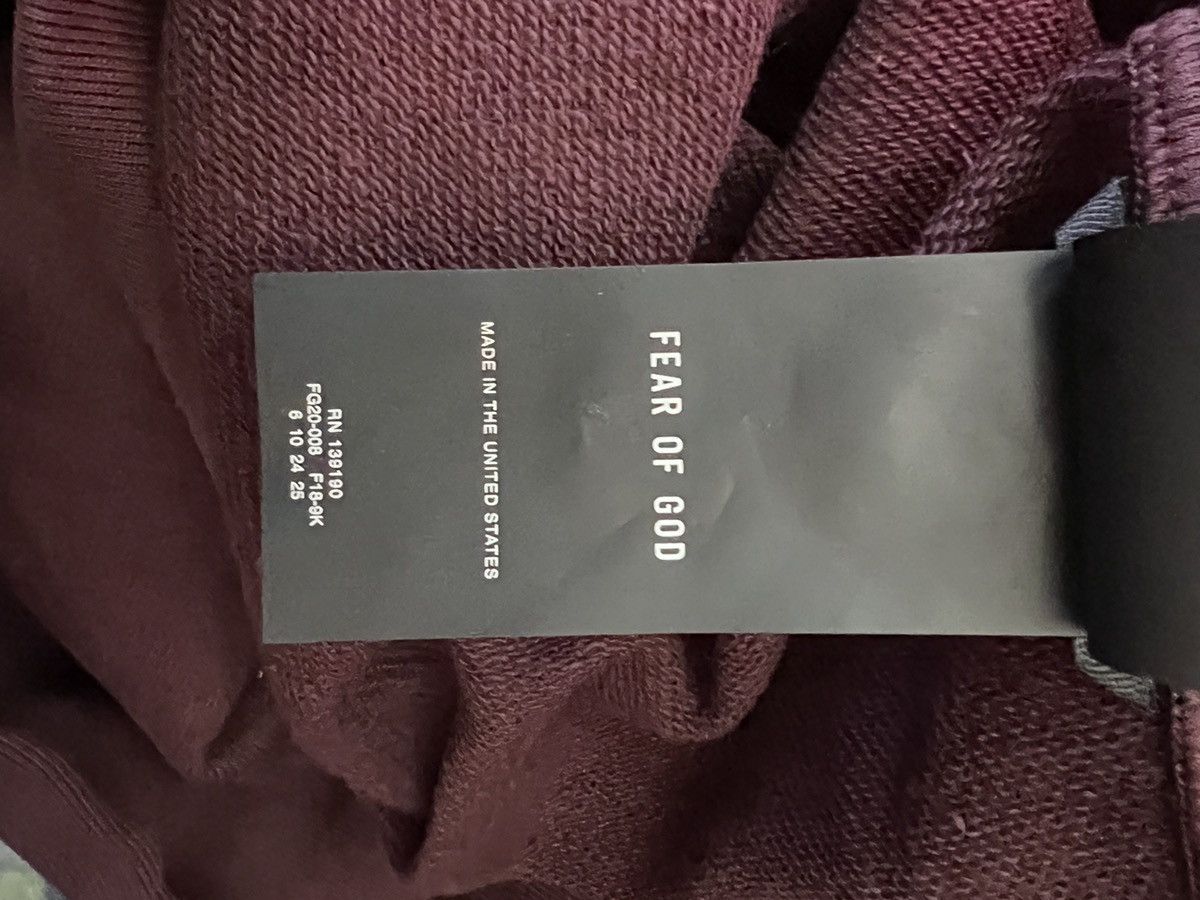 Fear of God Fear of god everyday hoodie merlot size L Size US L / EU 52-54 / 3 - 15 Thumbnail