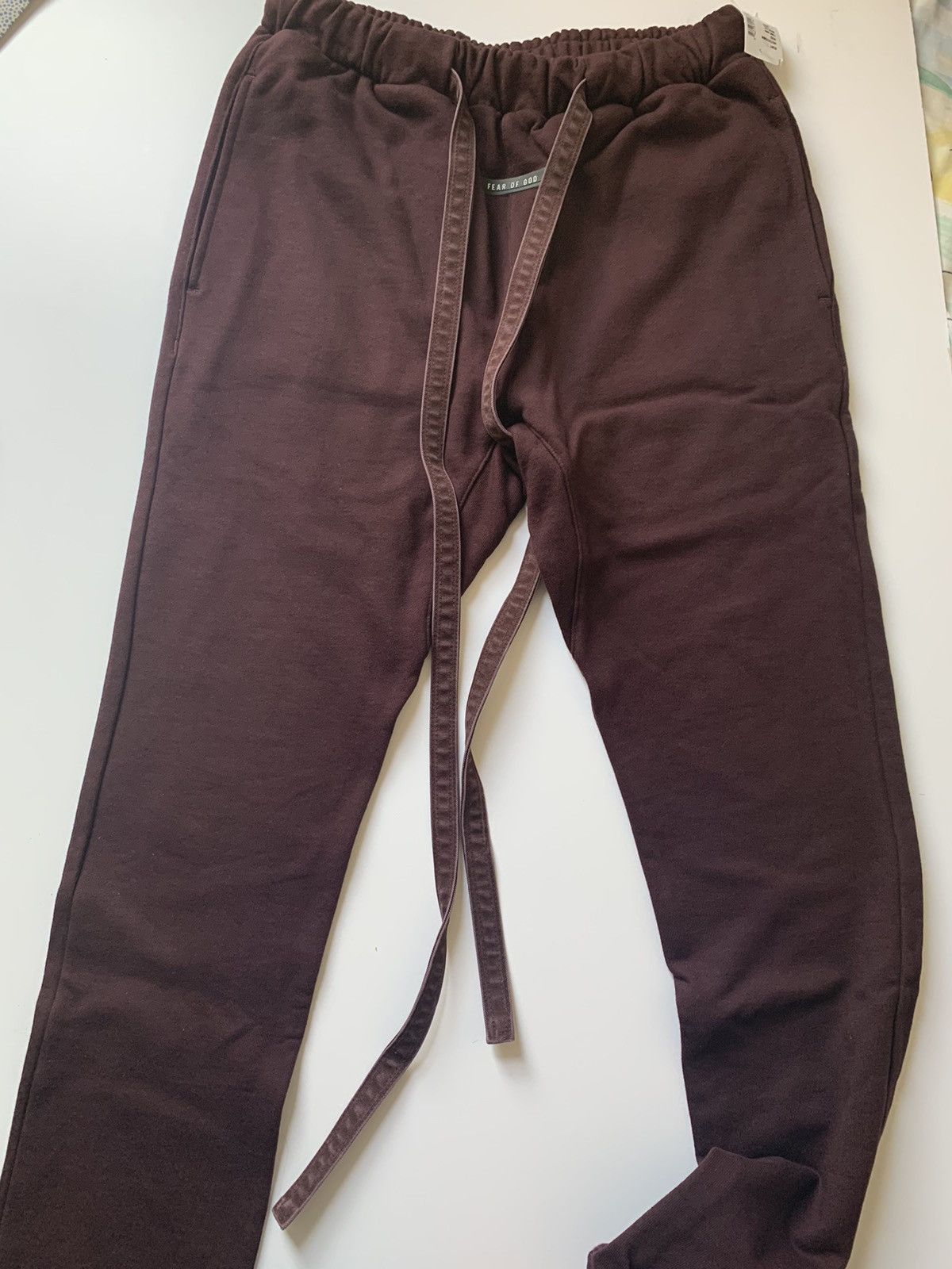Fear of God Fear of god core sweatpants merlot Size US 30 / EU 46 - 1 Thumbnail