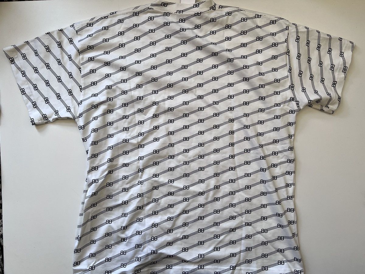 Balenciaga Balenciaga license logo graphic tee women sizing Size XL / US 12-14 / IT 48-50 - 5 Thumbnail