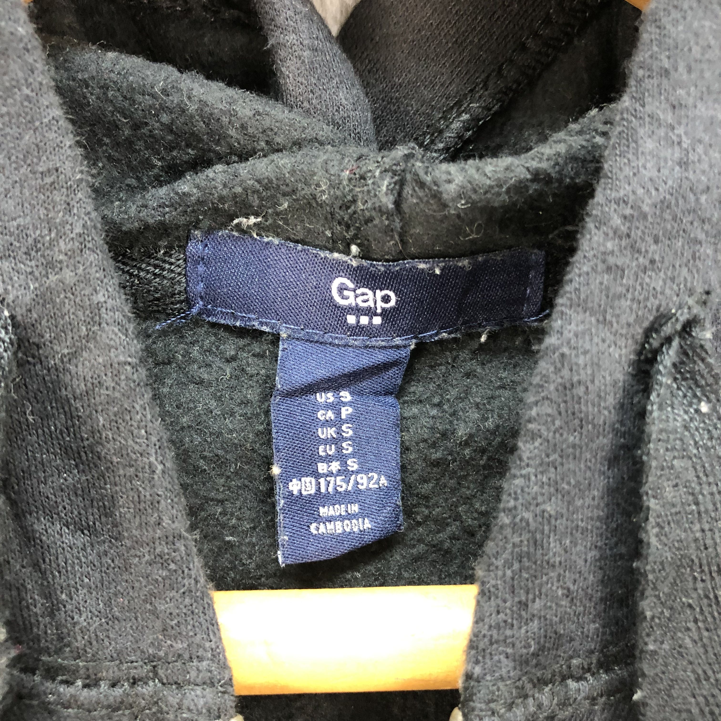 Gap GAP All Black Spell Out Big Logo Zipper Hoodies #4946-29 Size US S / EU 44-46 / 1 - 4 Thumbnail