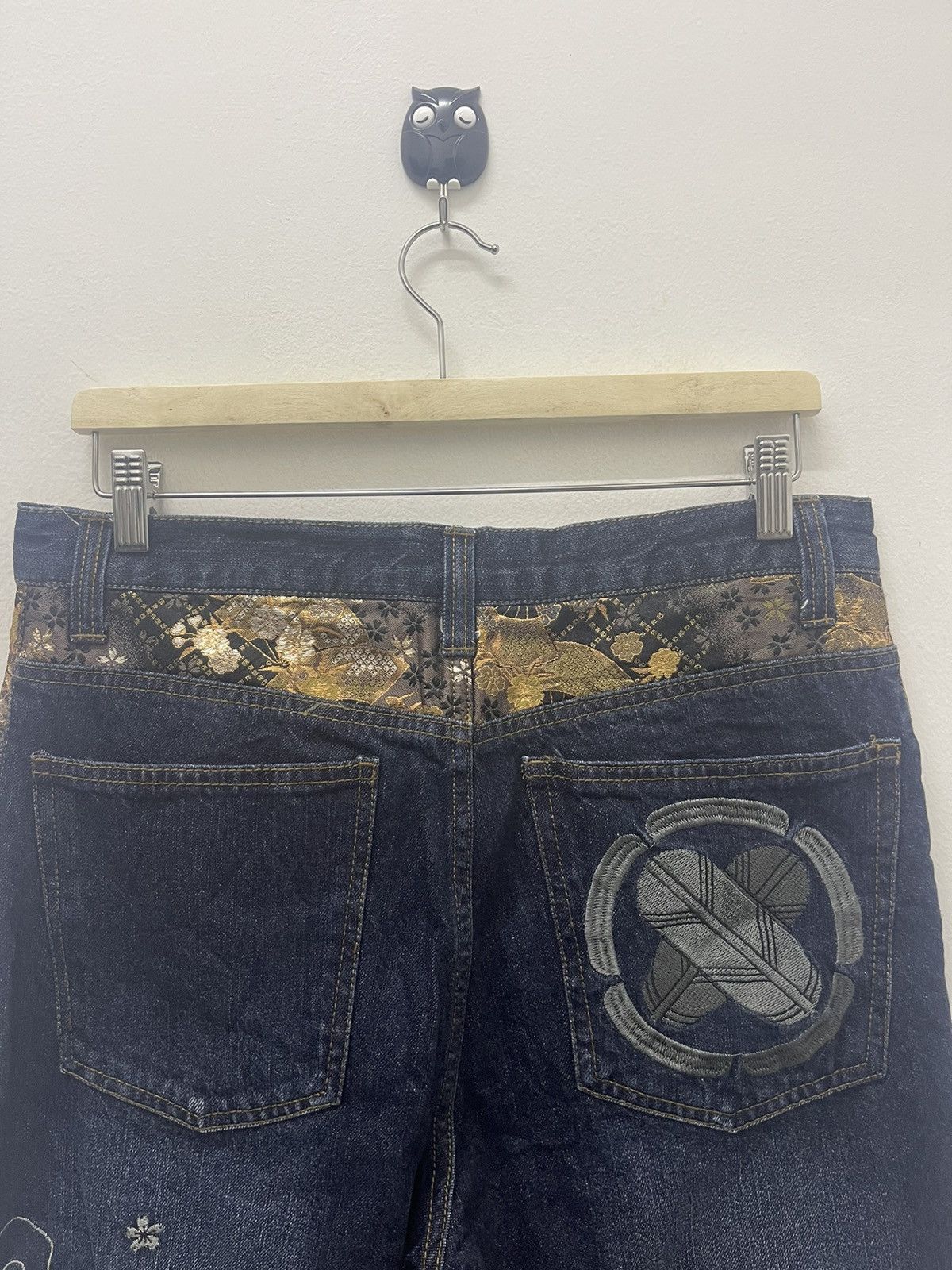 Karakuri Tamashii Rare Vintage SUKAJAN Japan Phoenix Embroidered Denim Jeans Size US 32 / EU 48 - 3 Thumbnail