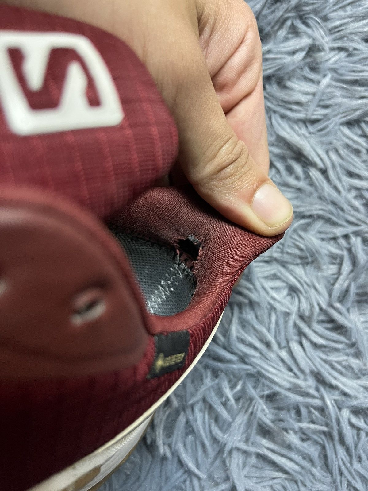 Salomon Salomon Alpha Cross gore-tex burgundy gorpcore sneakers Size US 8.5 / EU 41-42 - 9 Thumbnail