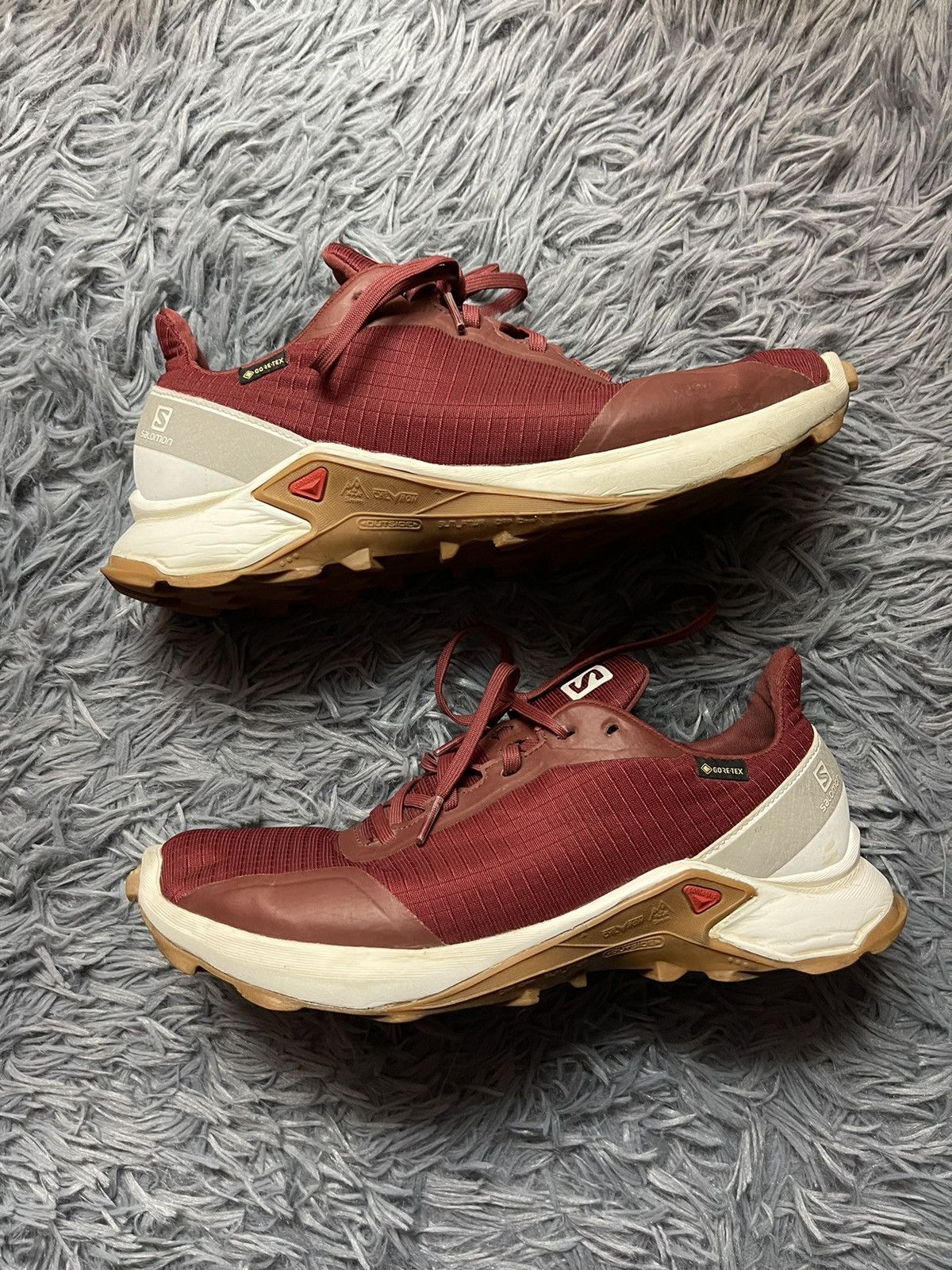 Salomon Salomon Alpha Cross gore-tex burgundy gorpcore sneakers Size US 8.5 / EU 41-42 - 1 Thumbnail