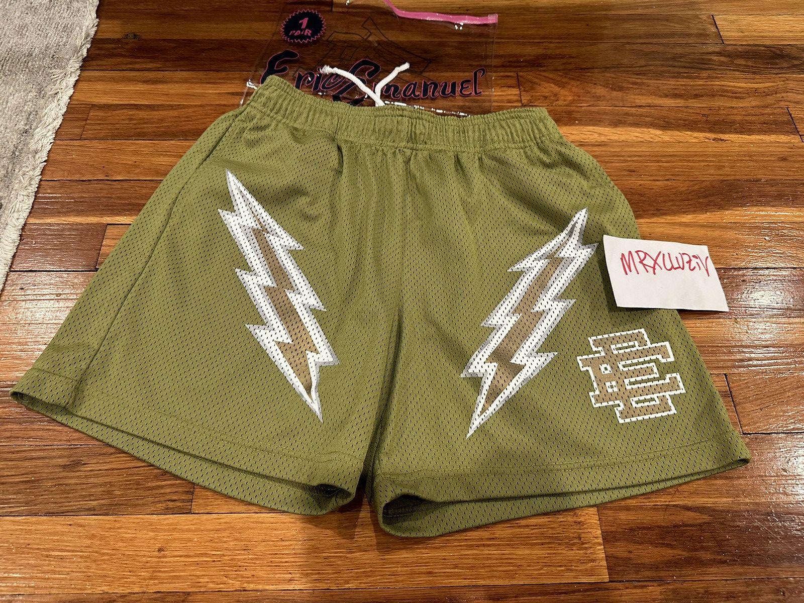 Eric Emanuel EE Basic Short sz Large L Moss Bolt FW 22