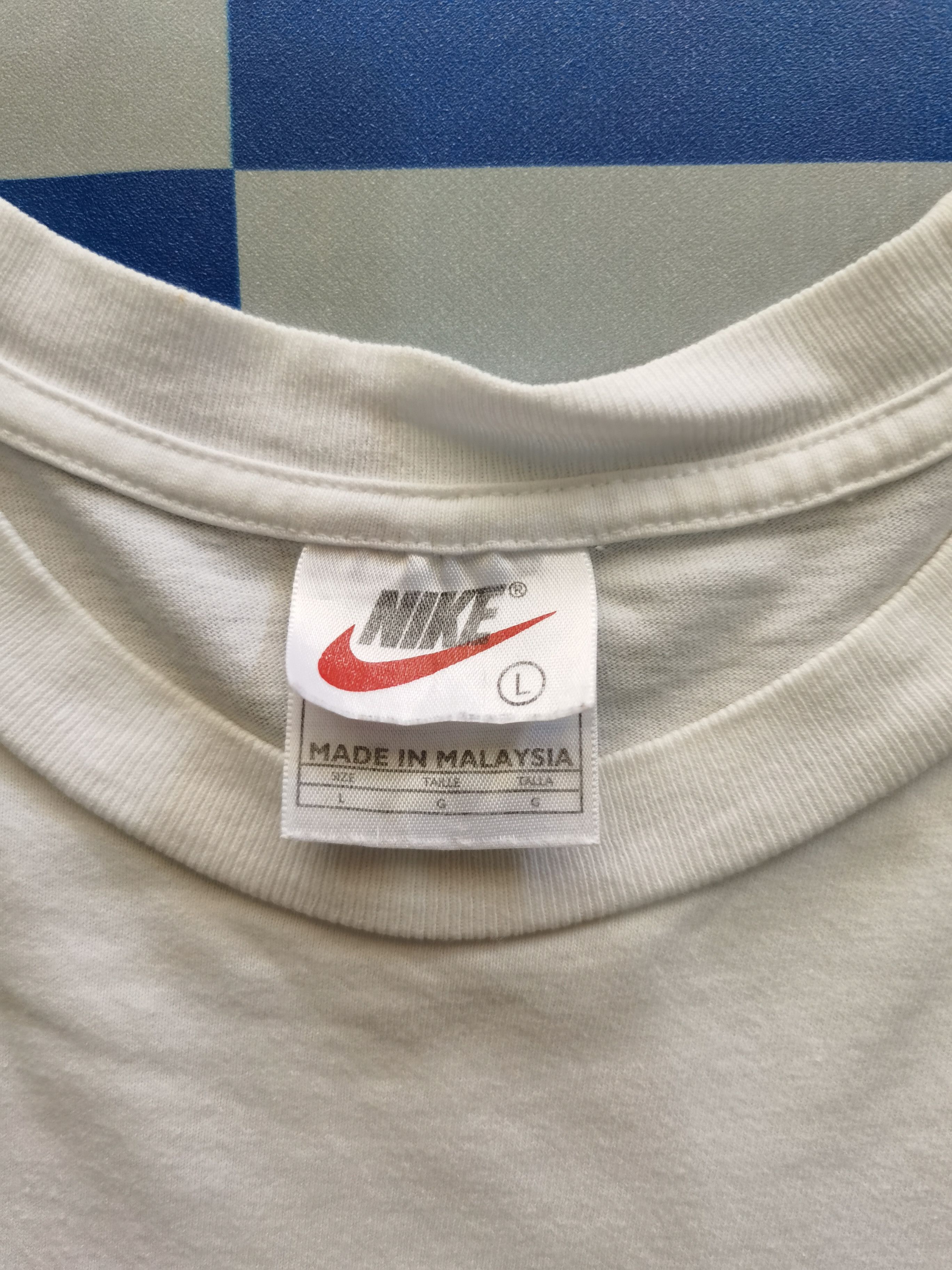 Nike × Vintage Vintage Nike Mirror Swoosh Logo Tee Size US L / EU 52-54 / 3 - 4 Thumbnail