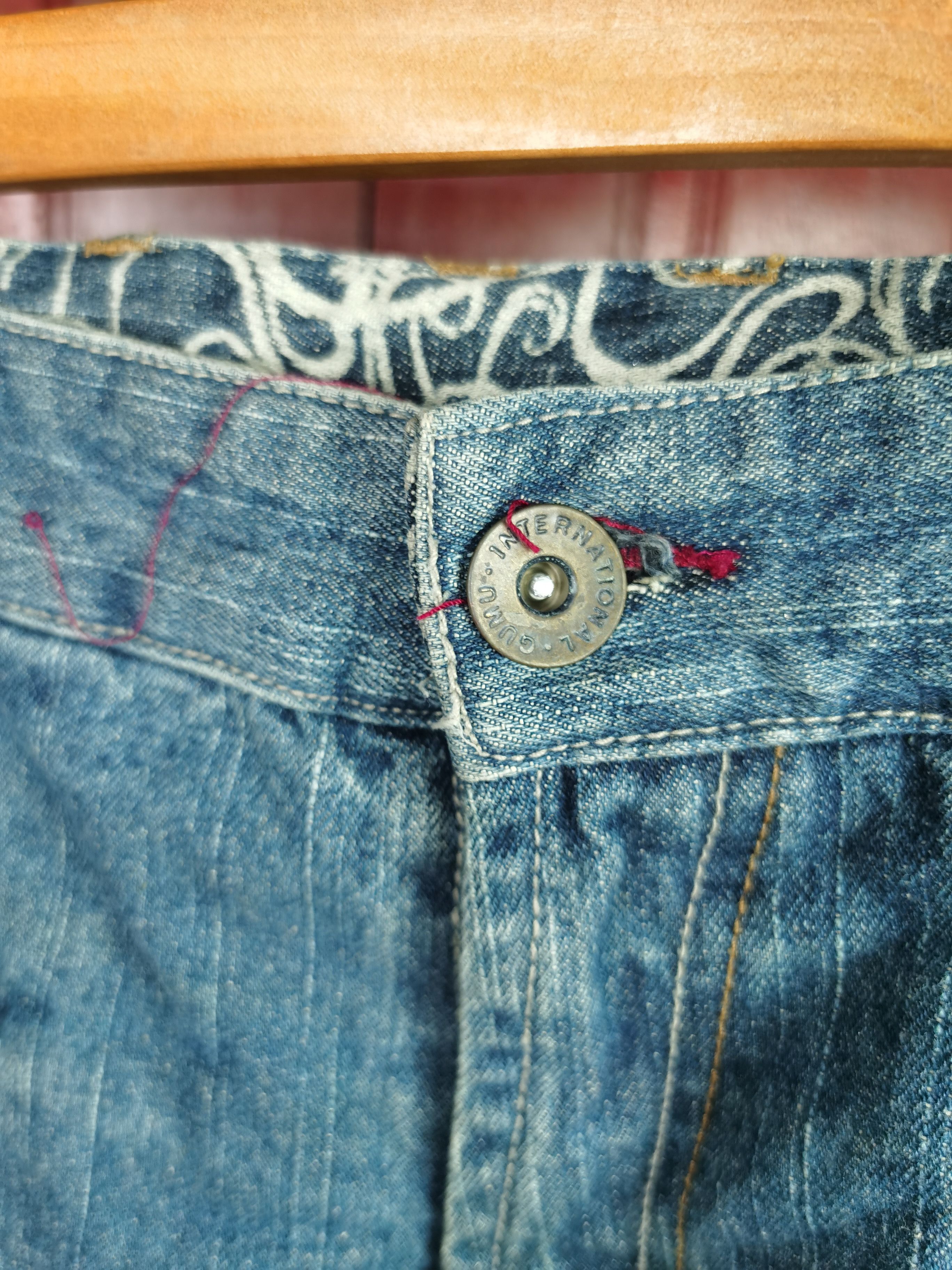 Japanese Brand RARE Gumu Double Pocket Japanese Design Denim Size US 33 - 4 Thumbnail