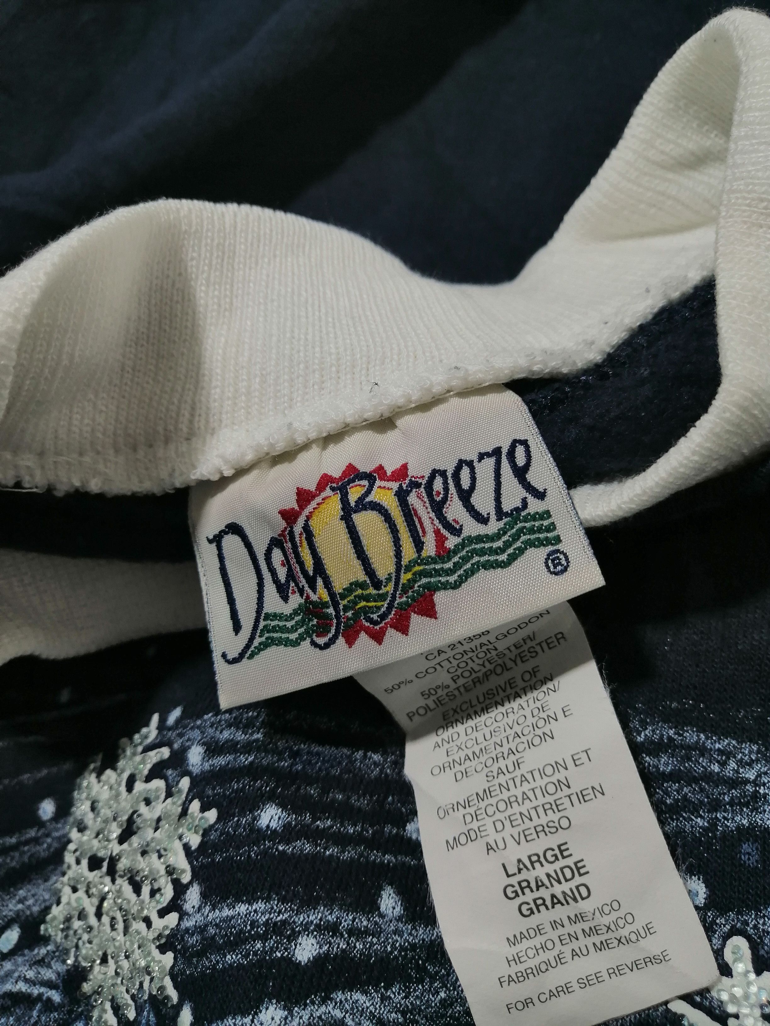 Vintage Day Breeze Christmas Sweatshirt Size US L / EU 52-54 / 3 - 3 Thumbnail