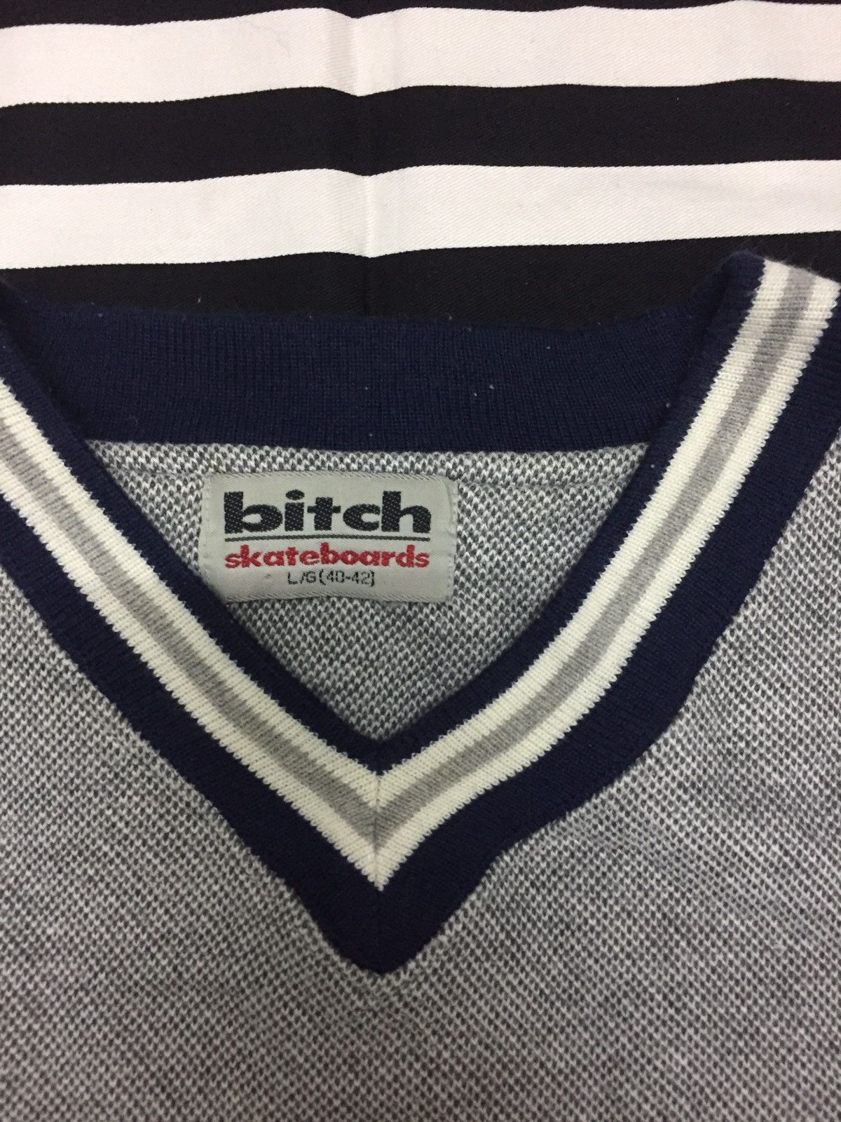 Girl Skateboards × Vintage Vintage Bitch Skateboard Sweatshirt Size US L / EU 52-54 / 3 - 2 Thumbnail
