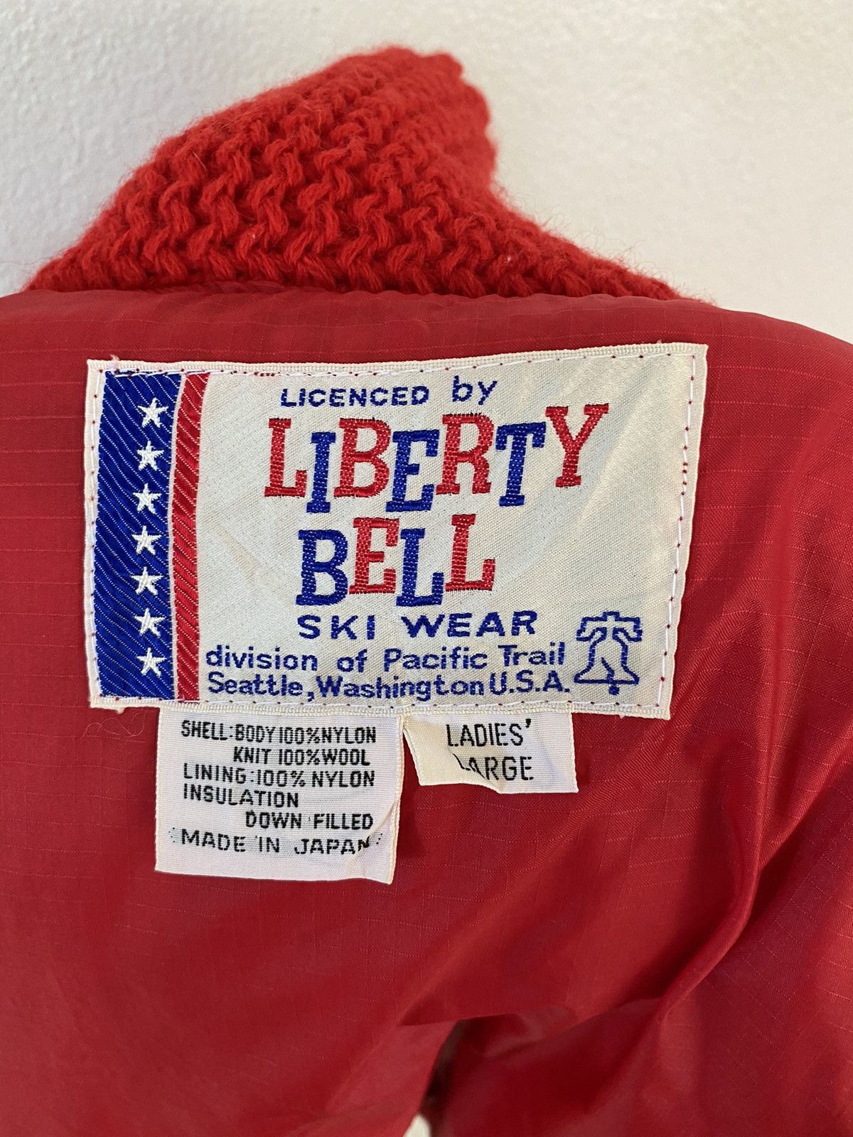 Japanese Brand LIBERTY BELL SKI WEAR DOWN FILLED MADE IN JAPAN VEST JACKET Size S / US 4 / IT 40 - 6 Thumbnail