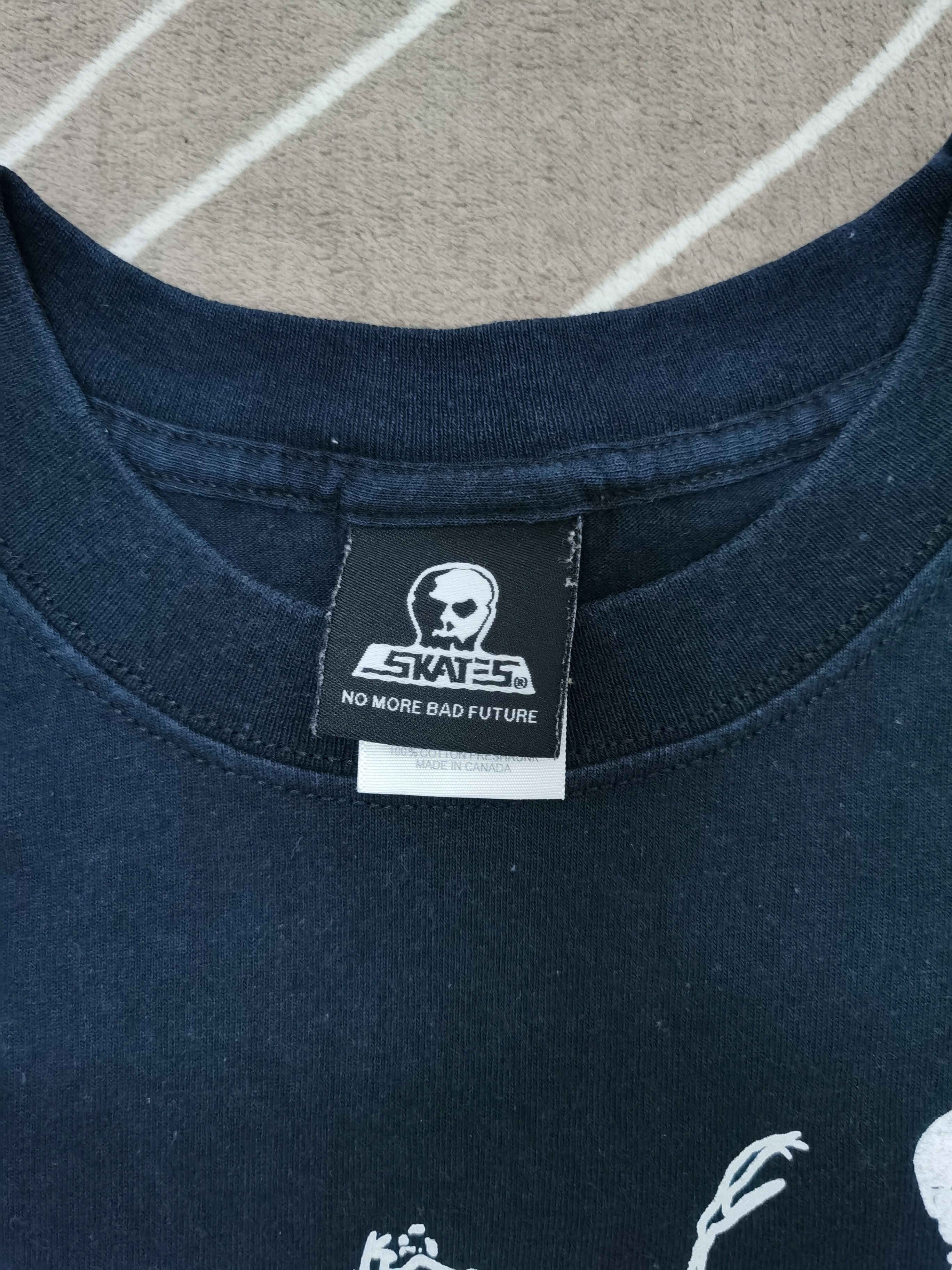 Vintage Made In Canada Skull Skates T-shirt Size US L / EU 52-54 / 3 - 2 Thumbnail