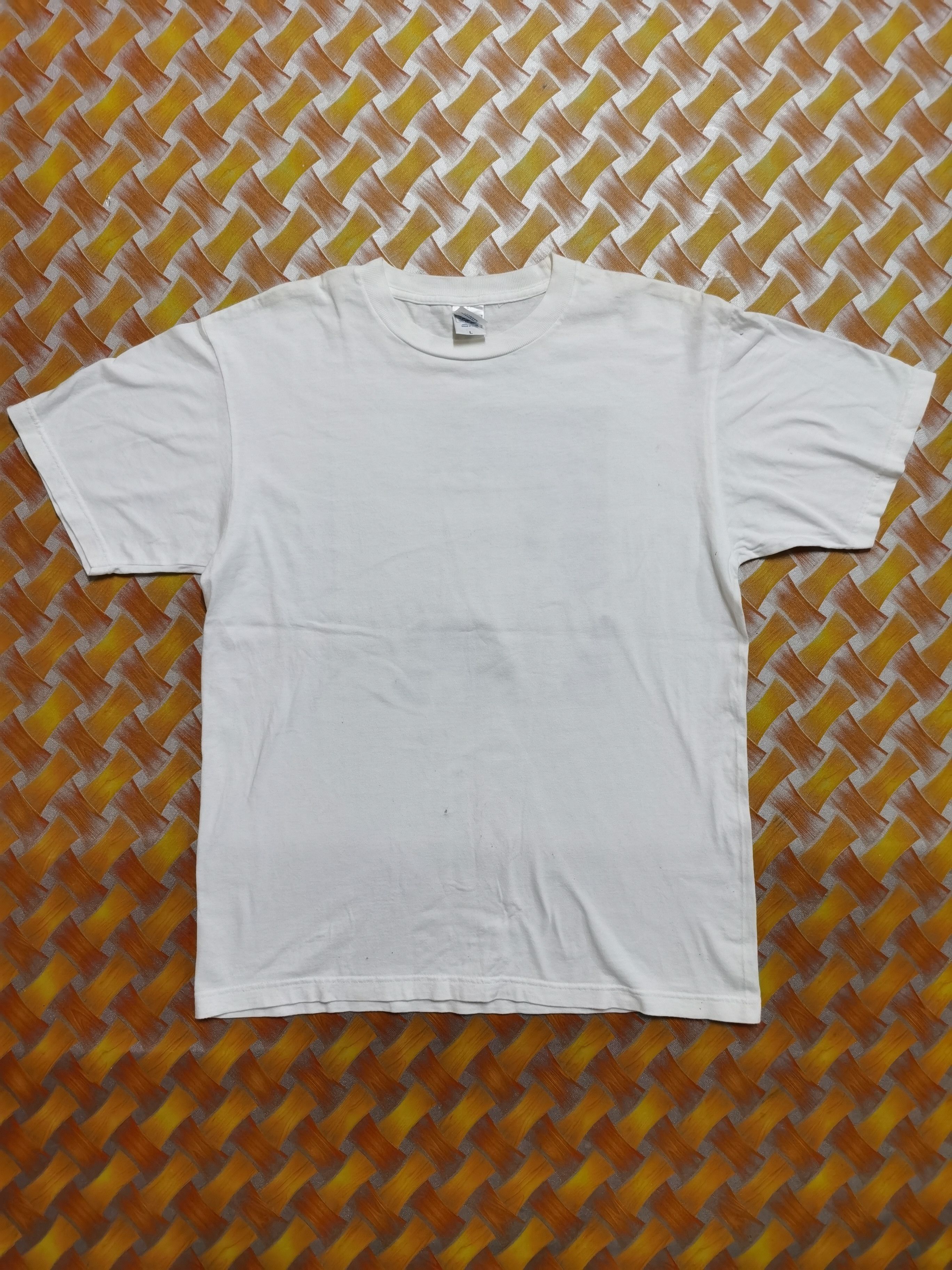 Vintage Edward Scissors Hand Movie T-shirt Size US L / EU 52-54 / 3 - 2 Thumbnail