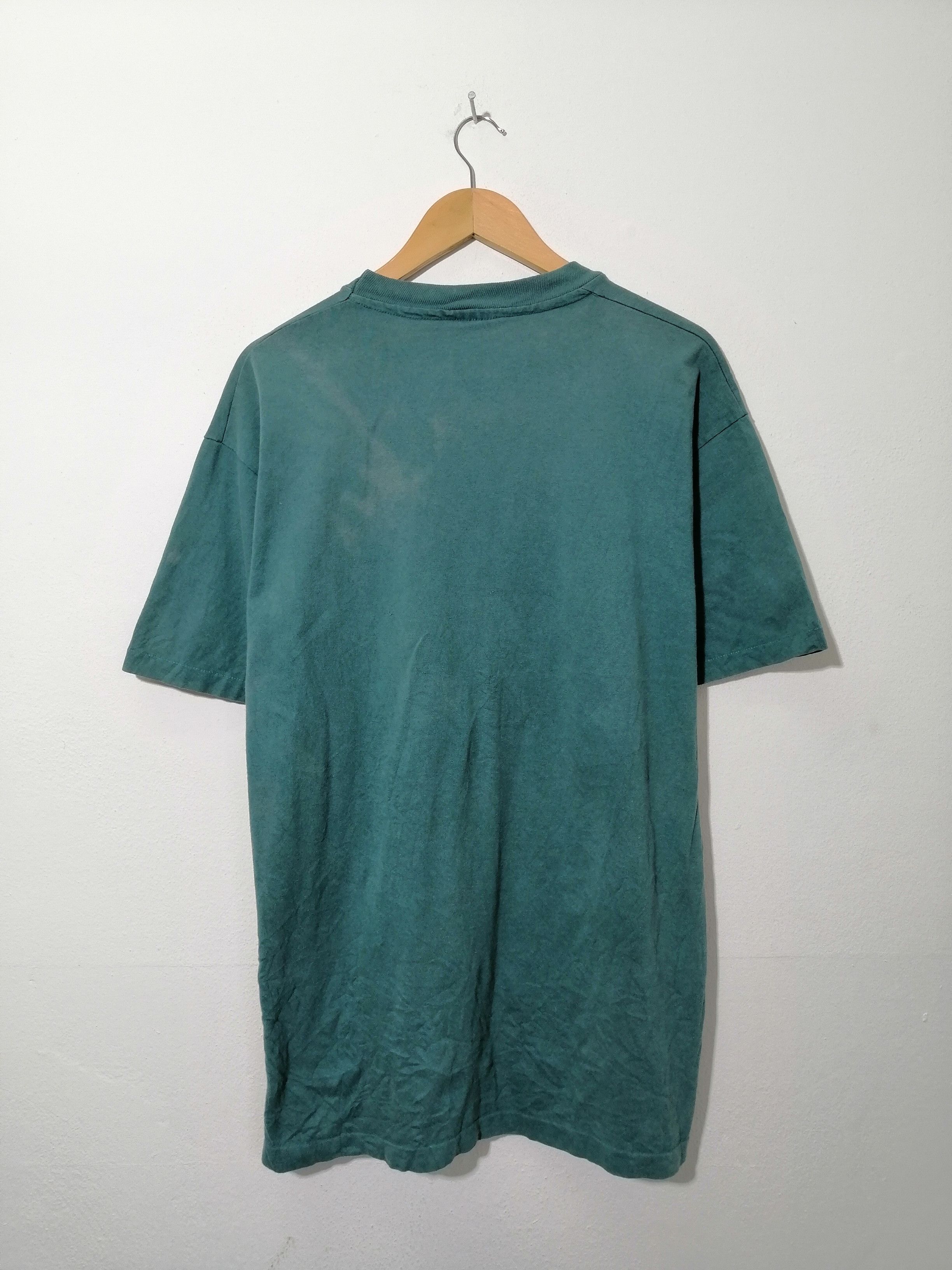 Anvil Vintage Dorothy Kicked Butt Tee Size US XL / EU 56 / 4 - 3 Thumbnail