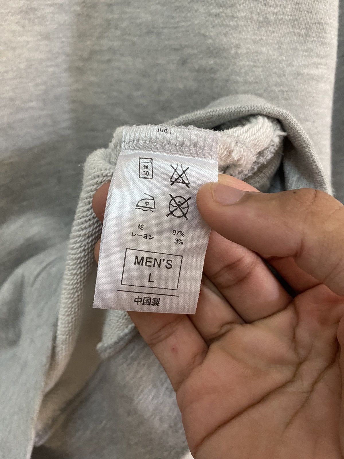 Nike NIKE AIR JUMPER NIKE AIR FORCE 1 LOGO SWEATSHIRT Size US M / EU 48-50 / 2 - 10 Thumbnail