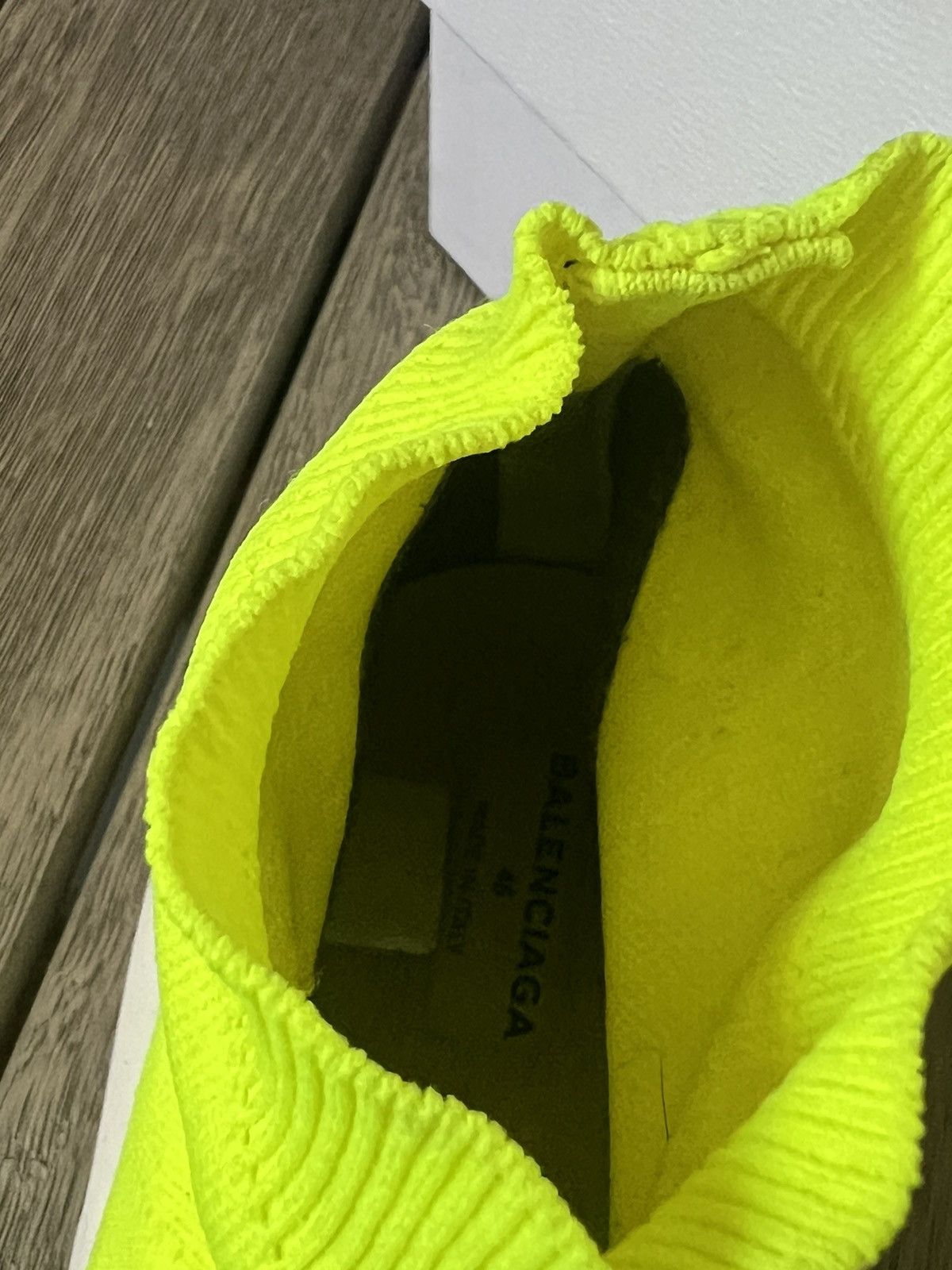 Balenciaga Balenciaga Speed Runner Fluro Size US 13 / EU 46 - 13 Thumbnail
