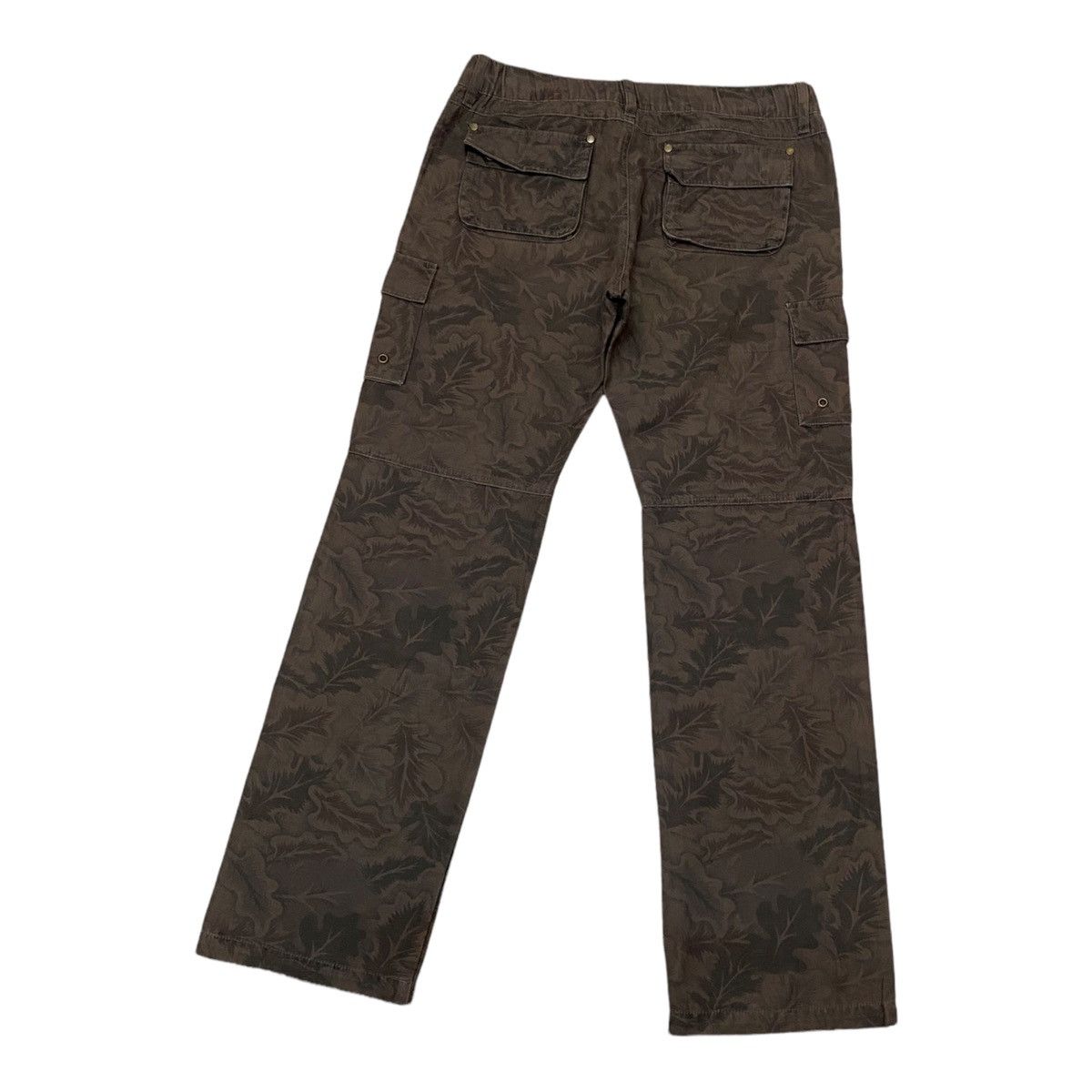 If Six Was Nine × Japanese Brand × Le Grande Bleu (L.G.B.) VINTAGE JAPANESE BRAND FLOWER CAMO CARGO PANTS Size US 30 / EU 46 - 5 Thumbnail