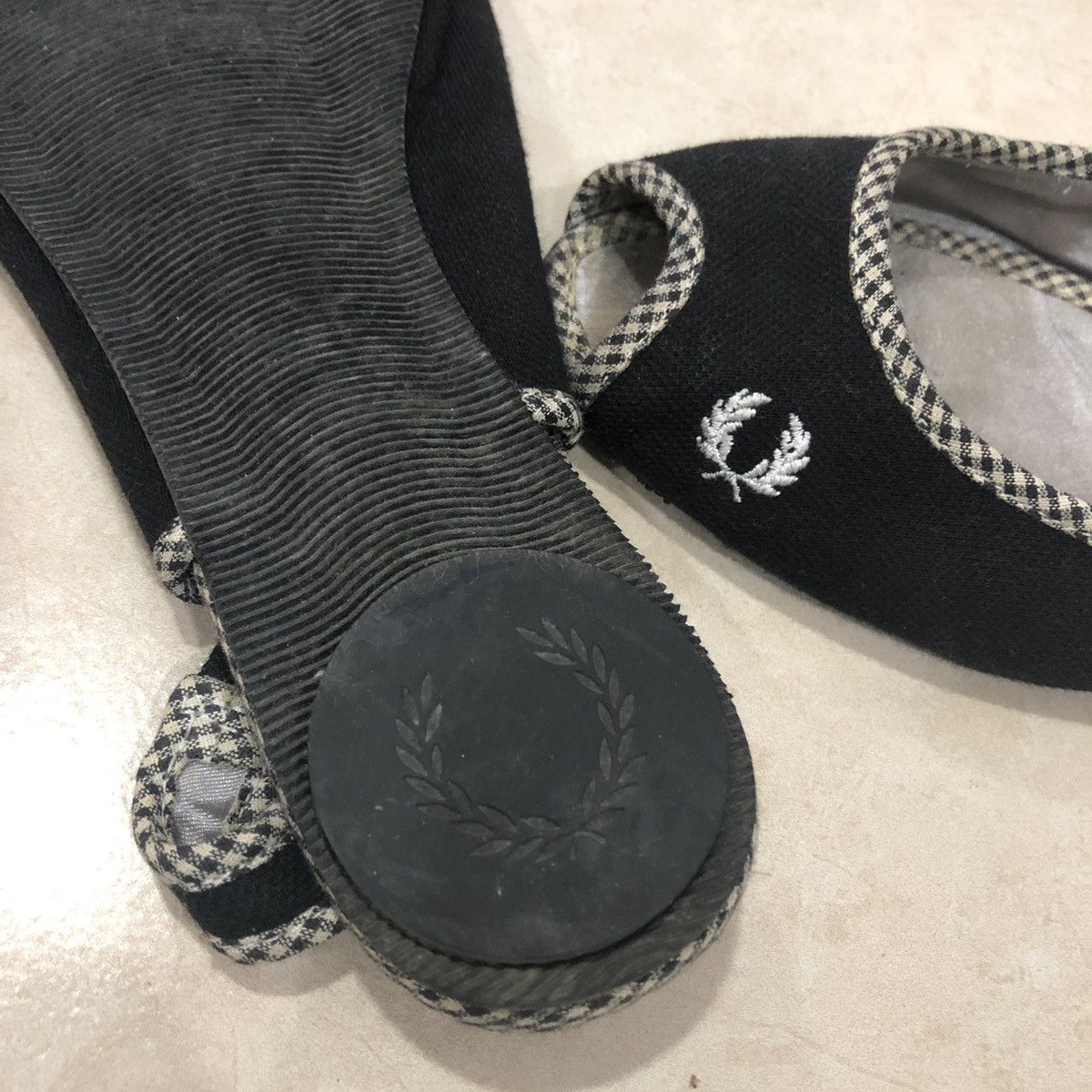 Fred Perry Fred Perry Flat Shoes Size US 5 / IT 35 - 4 Thumbnail