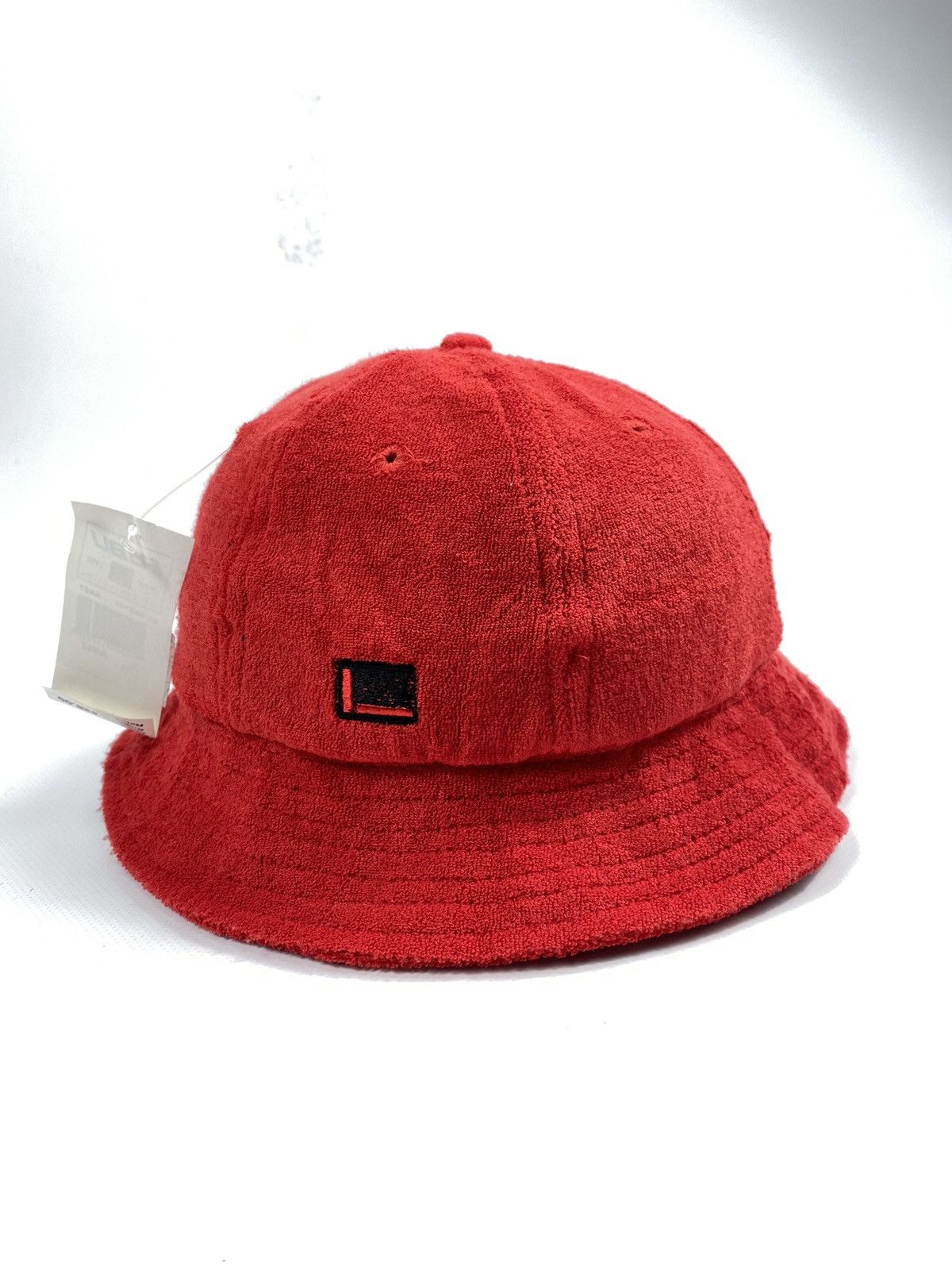 Fubu 🔥LASTDROP🔥 Fubu Bathrobe Material Red Bucket Hat Cap Size ONE SIZE - 4 Thumbnail