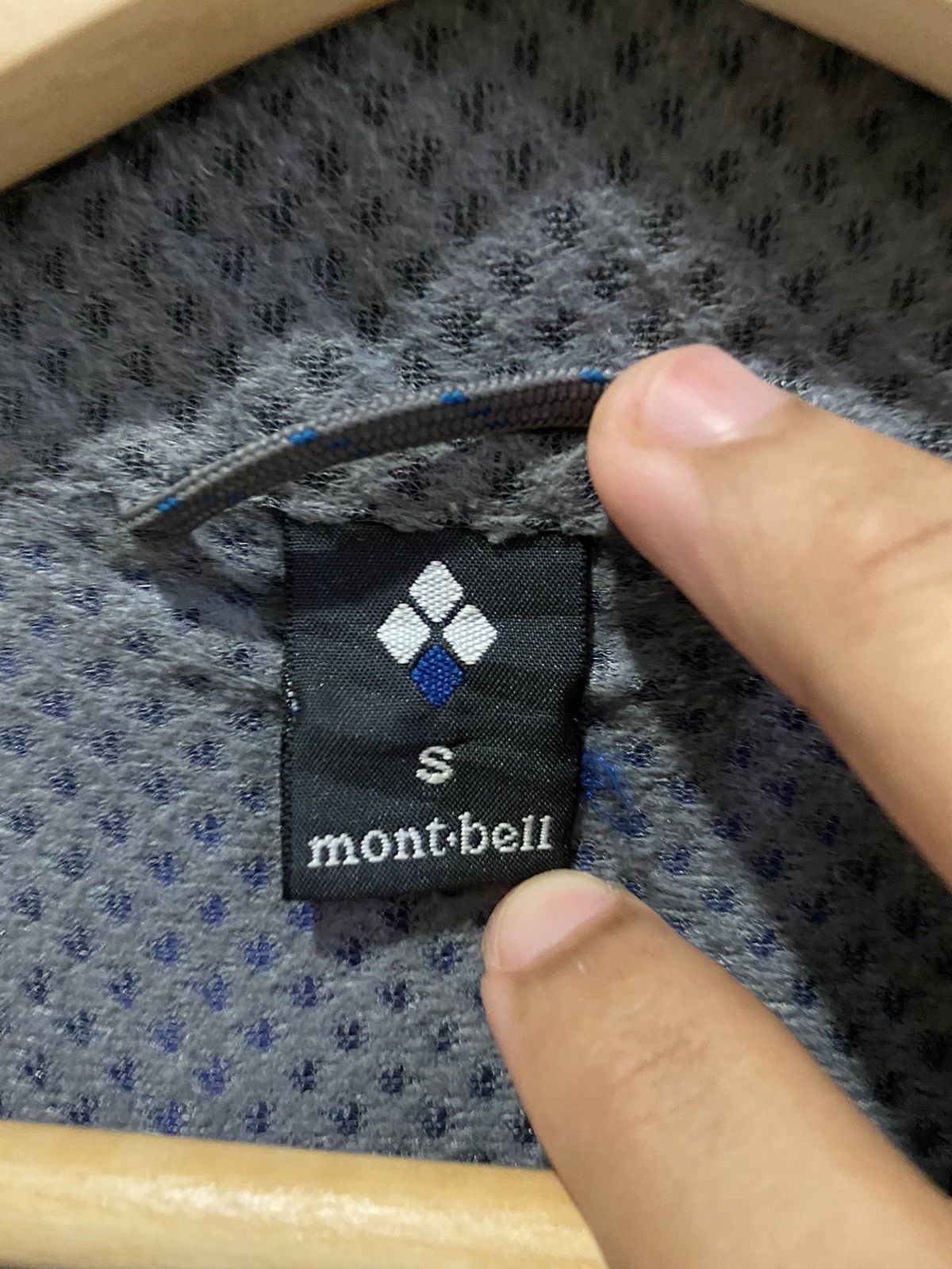 Montbell VINTAGE MONTBELL PENGUIN ASHIO 2014 PUFFER LIGHT JACKET Size US S / EU 44-46 / 1 - 9 Thumbnail