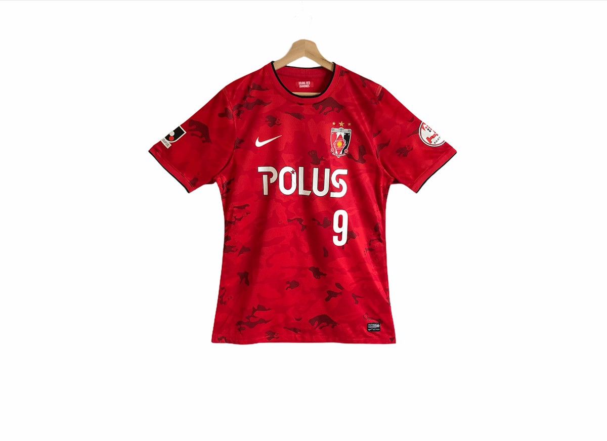 Nike Urawa Red Diamonds 2014 Home Shirt W/Player Signature