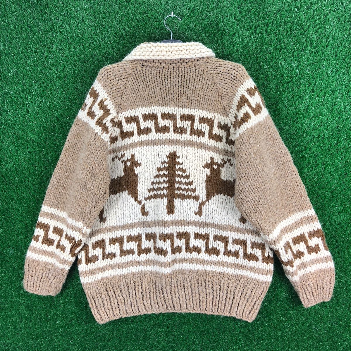 Aran Isles Knitwear Vintage 50's Cowichan Knitting Wool Sweater Jacket Size US M / EU 48-50 / 2 - 4 Thumbnail