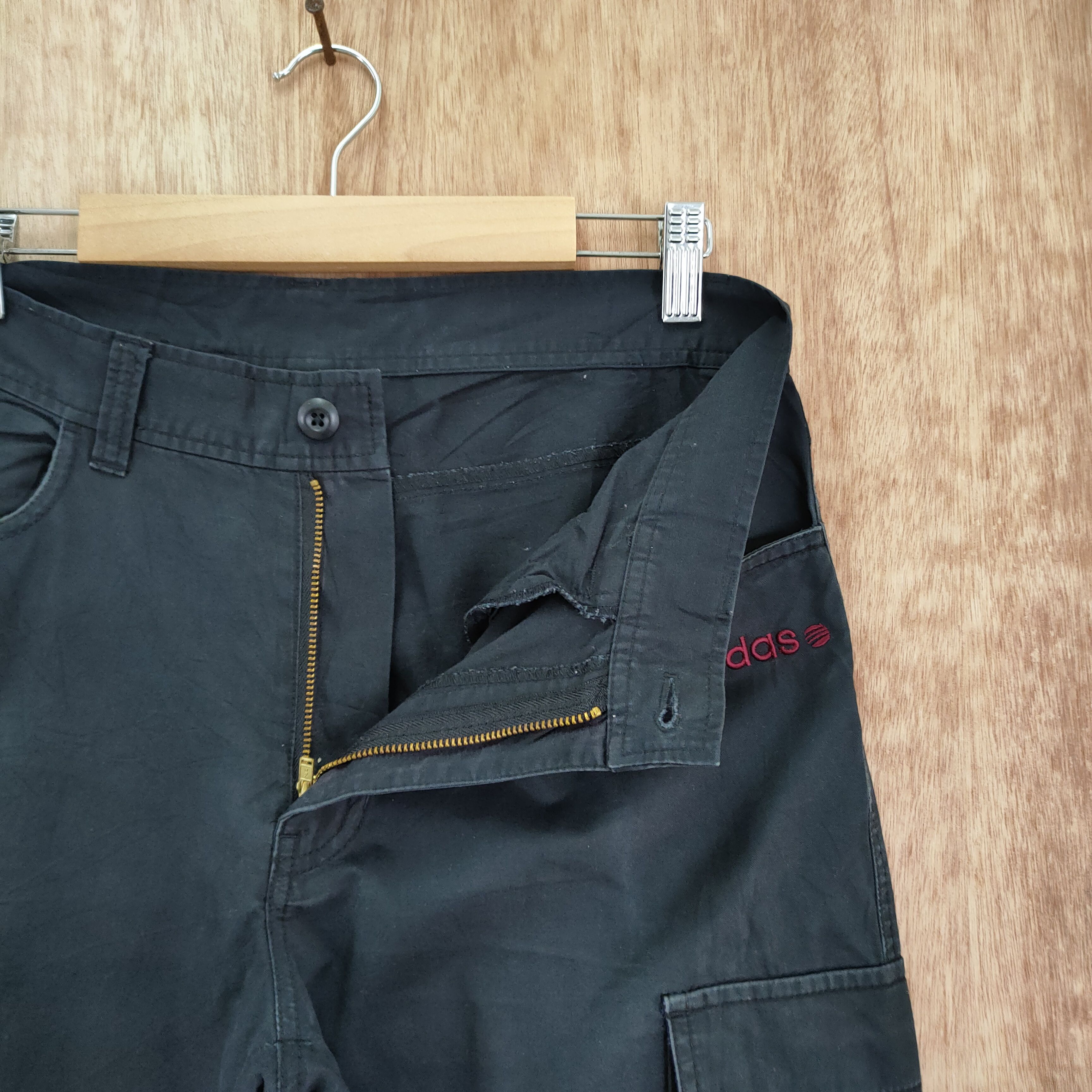 Adidas ADIDAS BLACK CARGO PANTS Size US 30 / EU 46 - 8 Thumbnail