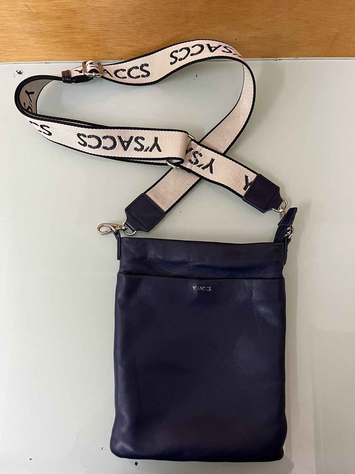 Yohji Yamamoto Authentic Ysaccs By Yohji Yamamoto Leather Shoulder Bag Size ONE SIZE - 1 Thumbnail