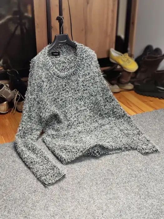 Japanese Brand Vintage Japanese Black Mohair Style Fuzzy Sweater Y2K Style Size US L / EU 52-54 / 3 - 10 Thumbnail