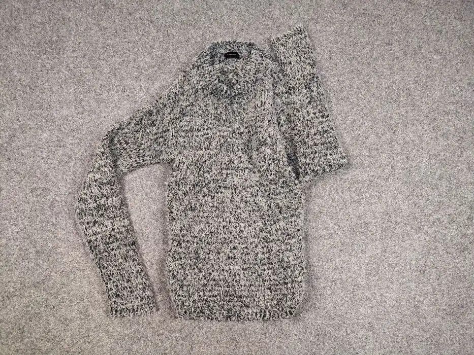 Japanese Brand Vintage Japanese Black Mohair Style Fuzzy Sweater Y2K Style Size US L / EU 52-54 / 3 - 6 Thumbnail