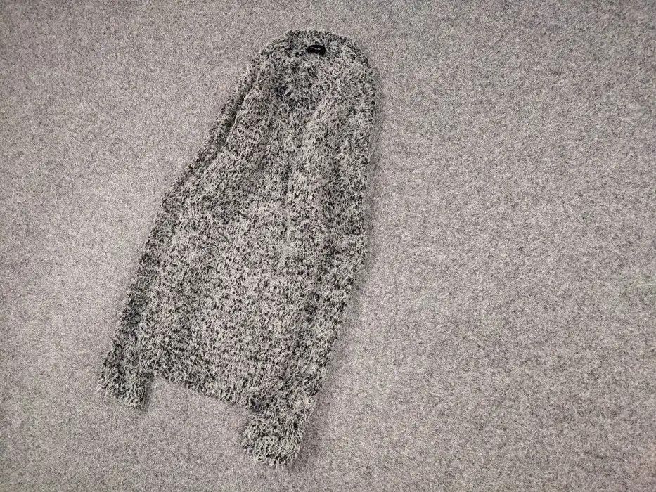 Japanese Brand Vintage Japanese Black Mohair Style Fuzzy Sweater Y2K Style Size US L / EU 52-54 / 3 - 2 Thumbnail