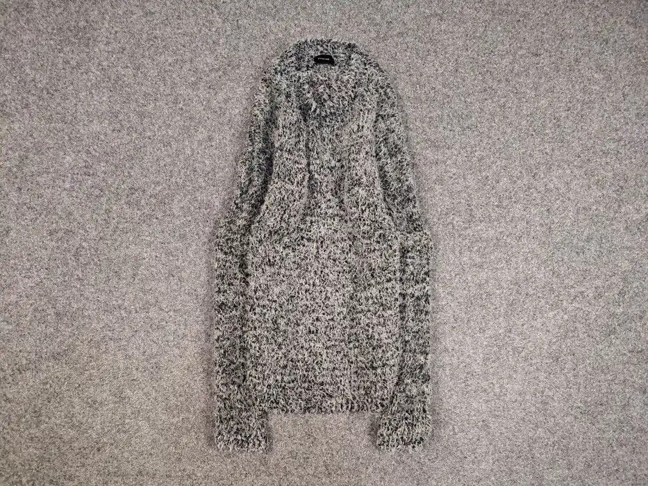 Japanese Brand Vintage Japanese Black Mohair Style Fuzzy Sweater Y2K Style Size US L / EU 52-54 / 3 - 1 Thumbnail
