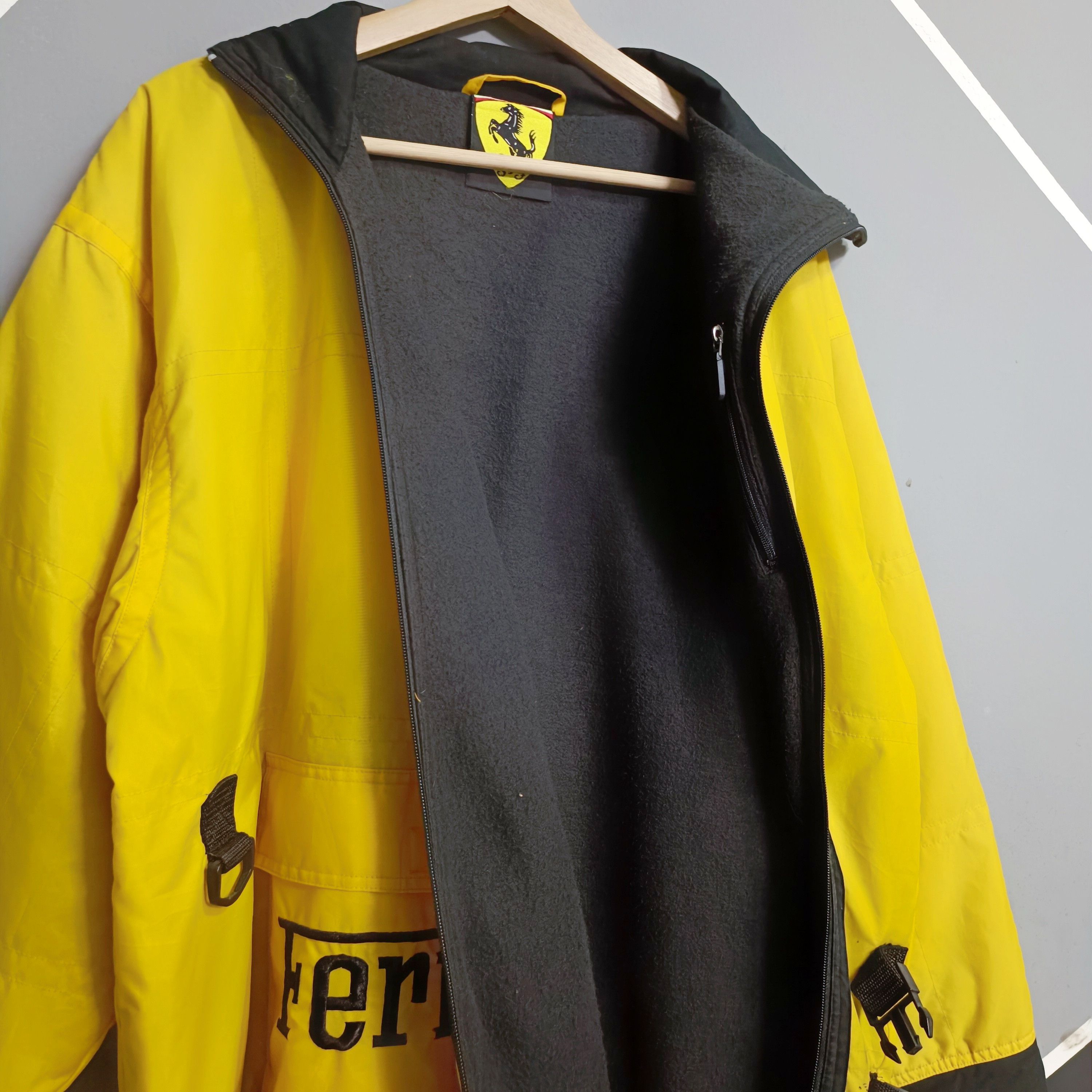 Ferrari × Gear for Sports Ferrari Yellow Cross Zip Puffle Boat Jacket Size US L / EU 52-54 / 3 - 5 Thumbnail
