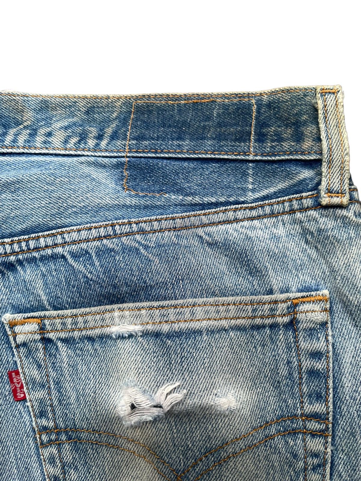 Levi's × Vintage Vintage 90’s Levis 501 e Usa Faded Distresed Size US 34 / EU 50 - 14 Thumbnail