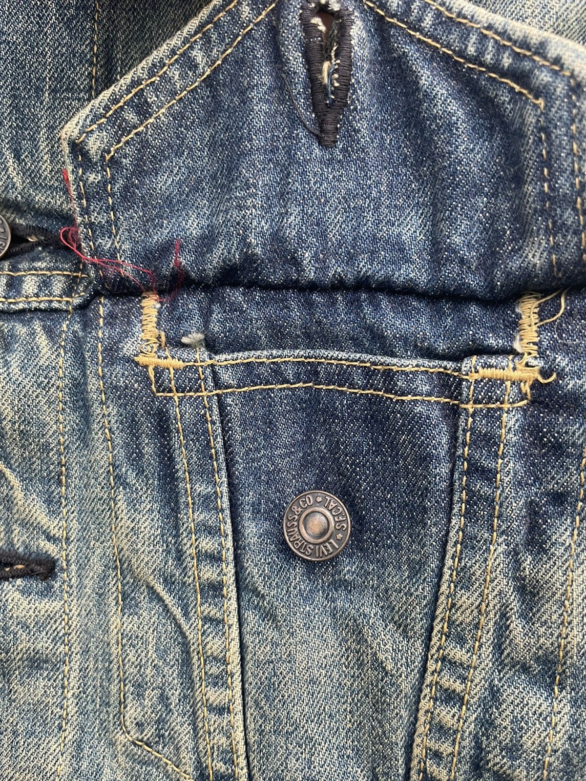 Levi's Vintage 1995 Levis 71557 E Irregular Denim Jacket Size US S / EU 44-46 / 1 - 14 Thumbnail
