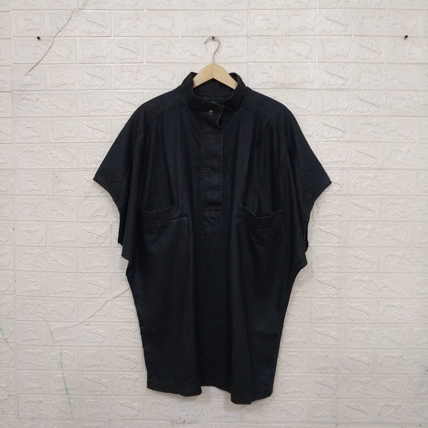Marc by Marc Jacobs Marc by marc Jacobs oversized long shirts mandarin collar Size US L / EU 52-54 / 3 - 1 Thumbnail