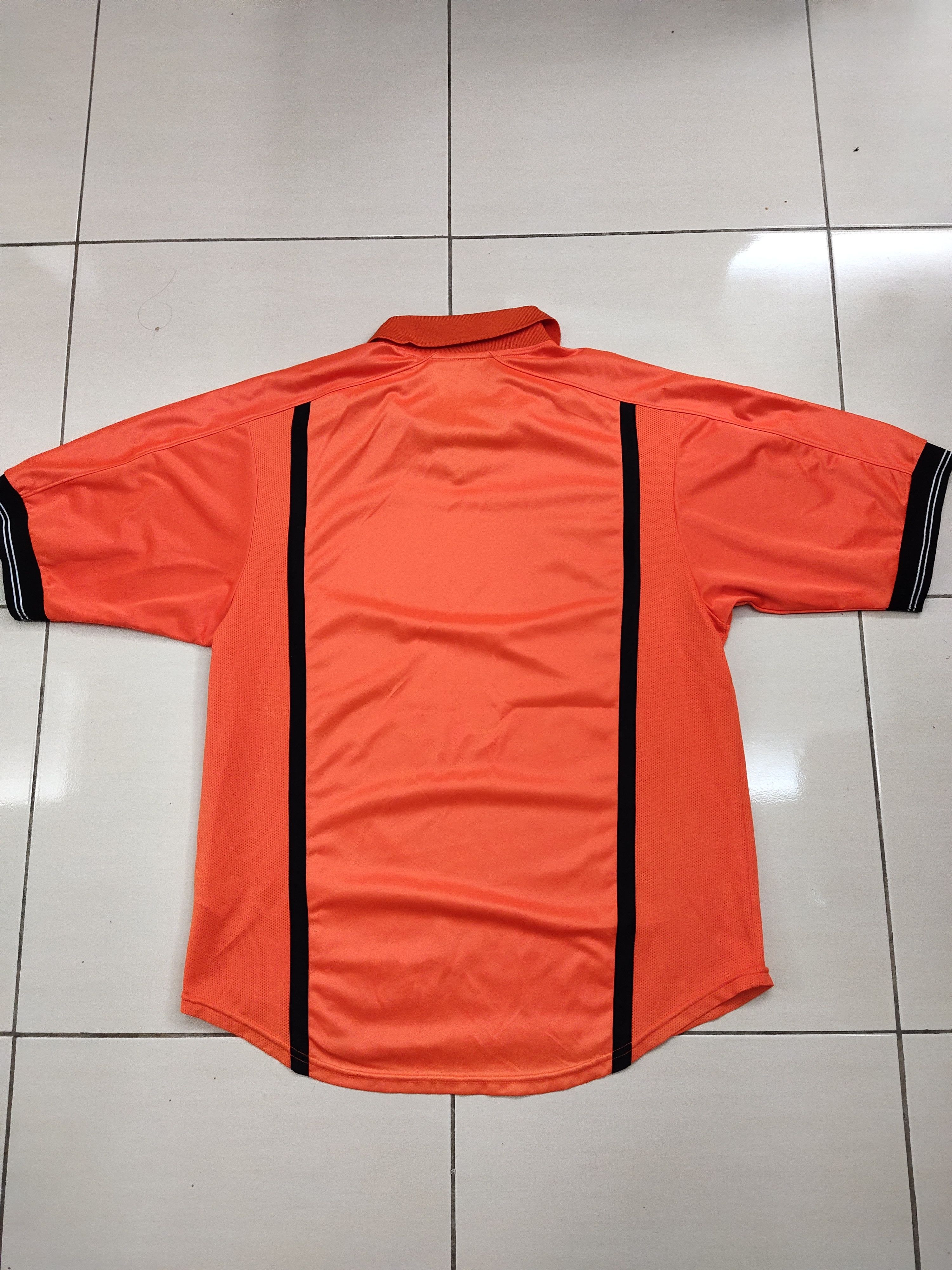 Nike × Vintage Vintage Nike Jersey Embroidered Swoosh Logo Size US L / EU 52-54 / 3 - 10 Thumbnail