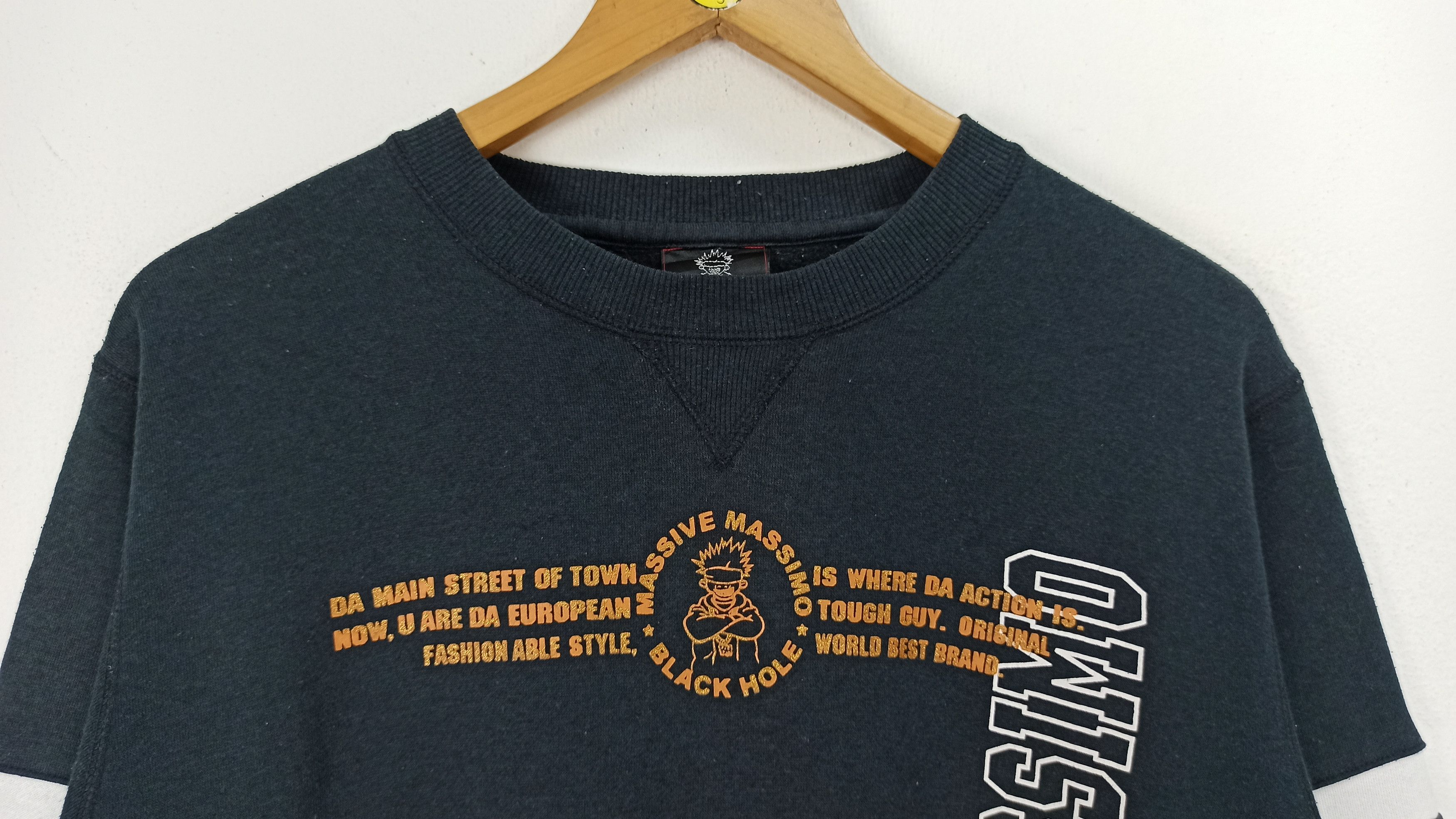 Japanese Brand Massive Massimo Black Hole Sweatshirt Style Streetwear Size US S / EU 44-46 / 1 - 3 Thumbnail