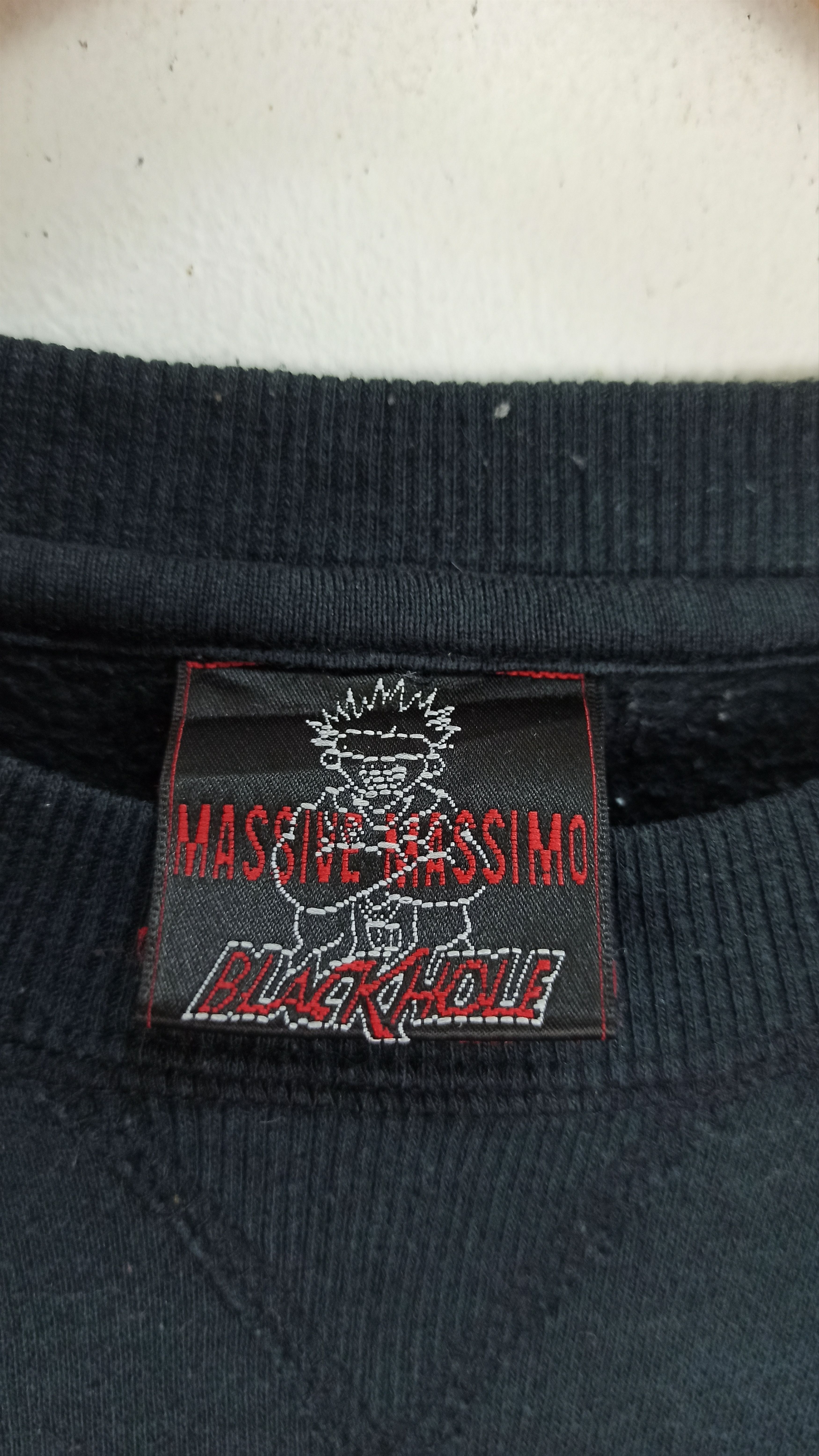 Japanese Brand Massive Massimo Black Hole Sweatshirt Style Streetwear Size US S / EU 44-46 / 1 - 6 Thumbnail