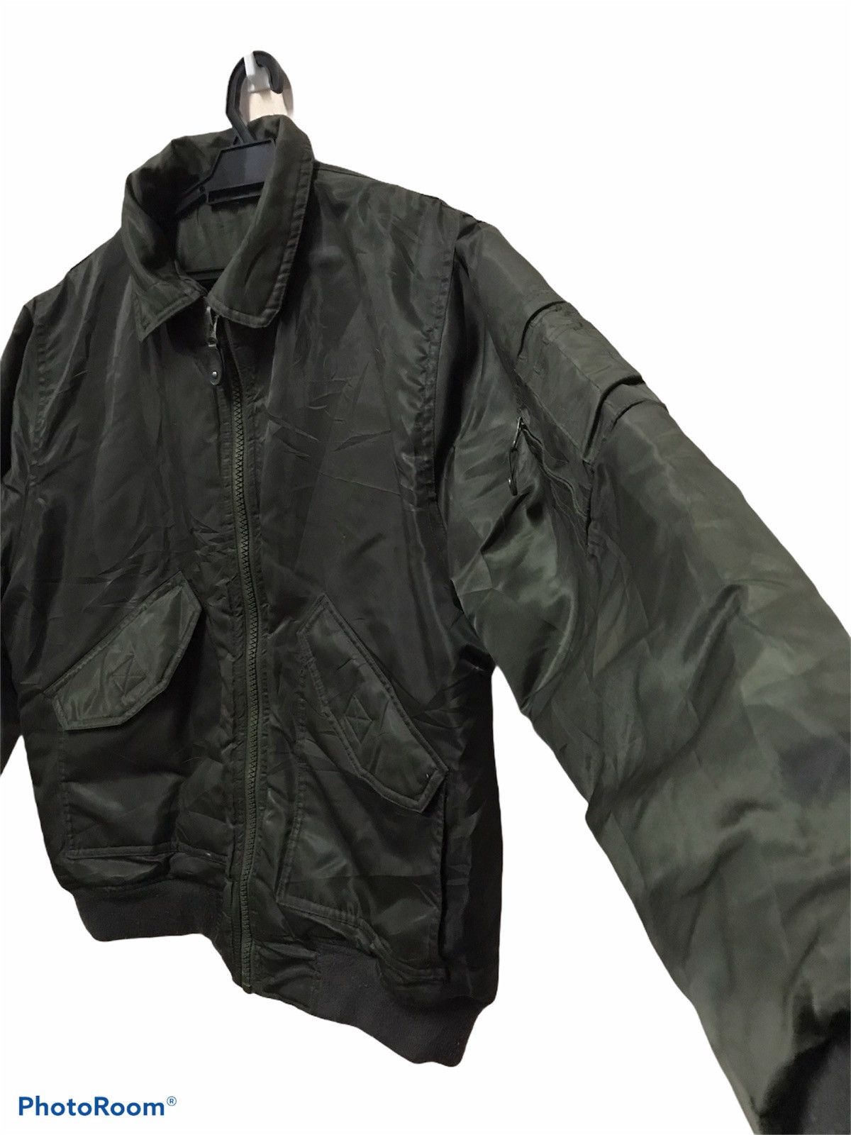 Vintage Vintage bomber jacket of Us Air Force Size US L / EU 52-54 / 3 - 5 Thumbnail