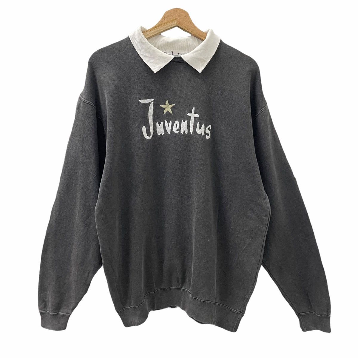 Vintage 💥RARE💥 90s JUVENTUS PULLOVER SWEATSHIRT Size US L / EU 52-54 / 3 - 1 Thumbnail