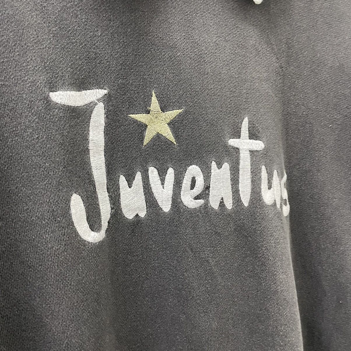 Vintage 💥RARE💥 90s JUVENTUS PULLOVER SWEATSHIRT Size US L / EU 52-54 / 3 - 5 Thumbnail