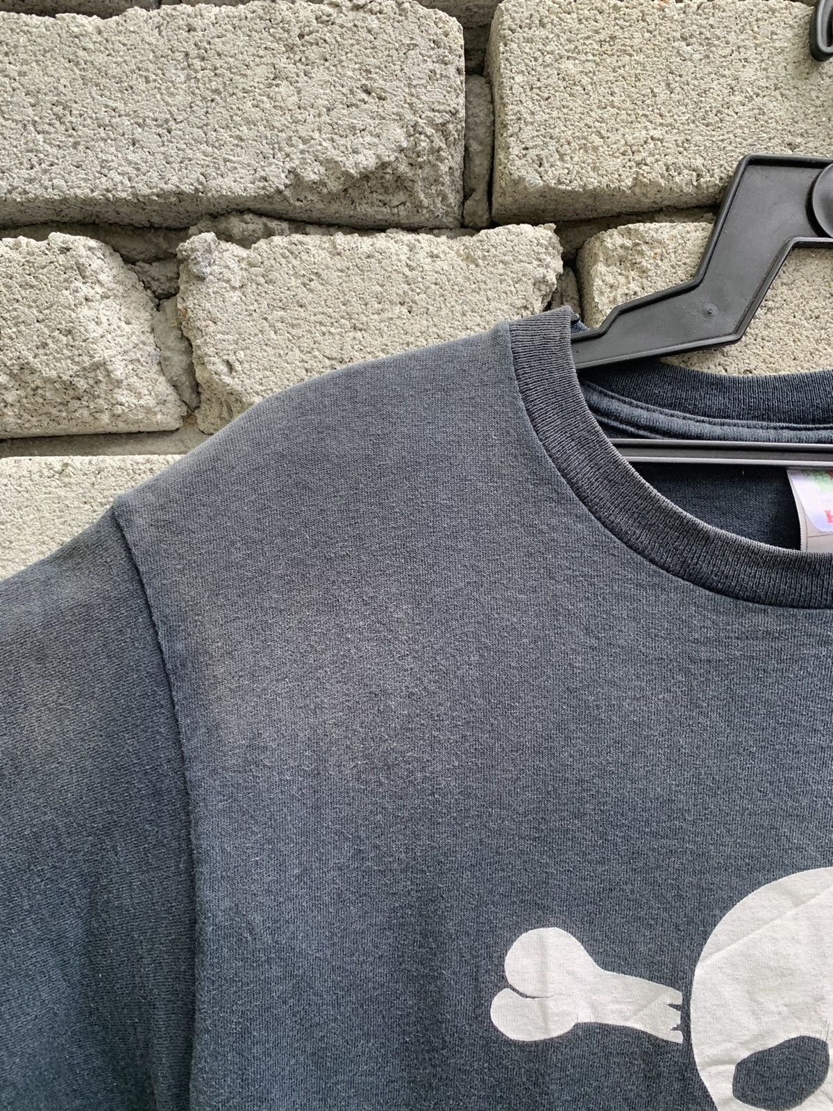 Band Tees Vintage Distressed Faded Avrill Lavigne Skull Logo T Shirt Size US M / EU 48-50 / 2 - 10 Thumbnail