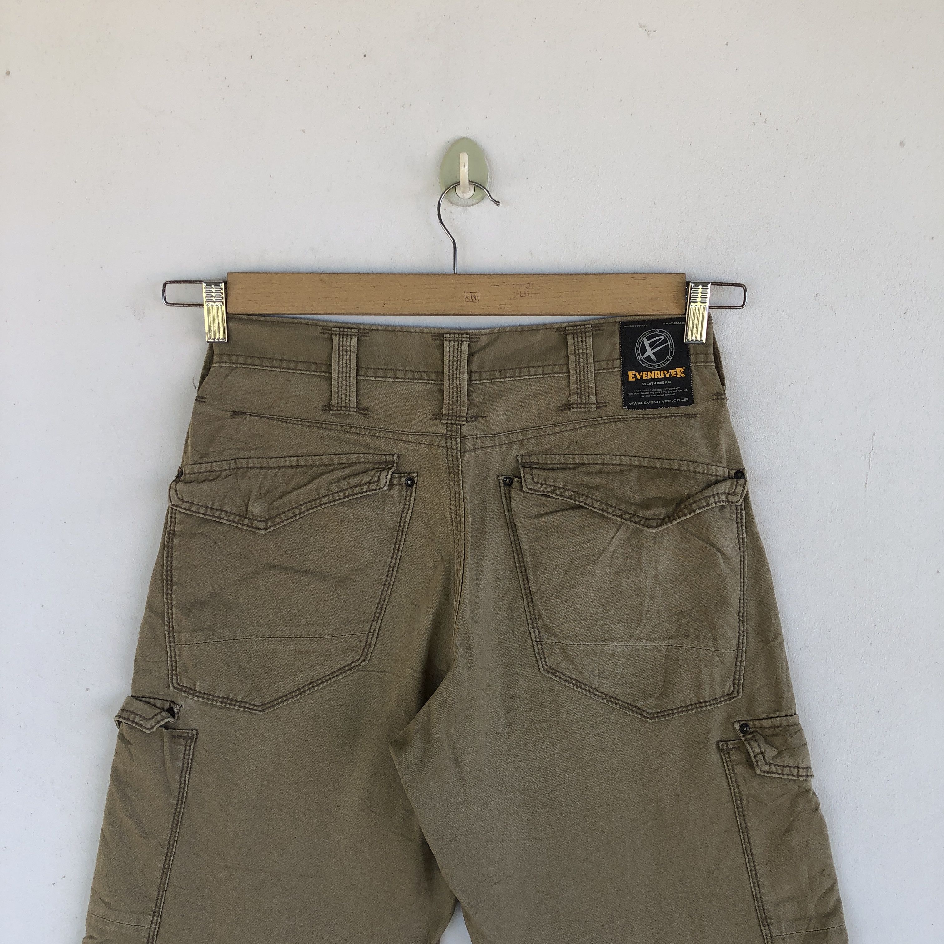 Japanese Brand × Vintage Vintage Japanese Cargo Pants Multi Pocket Bondage Trousers Size 28" / US 6 / IT 42 - 4 Thumbnail