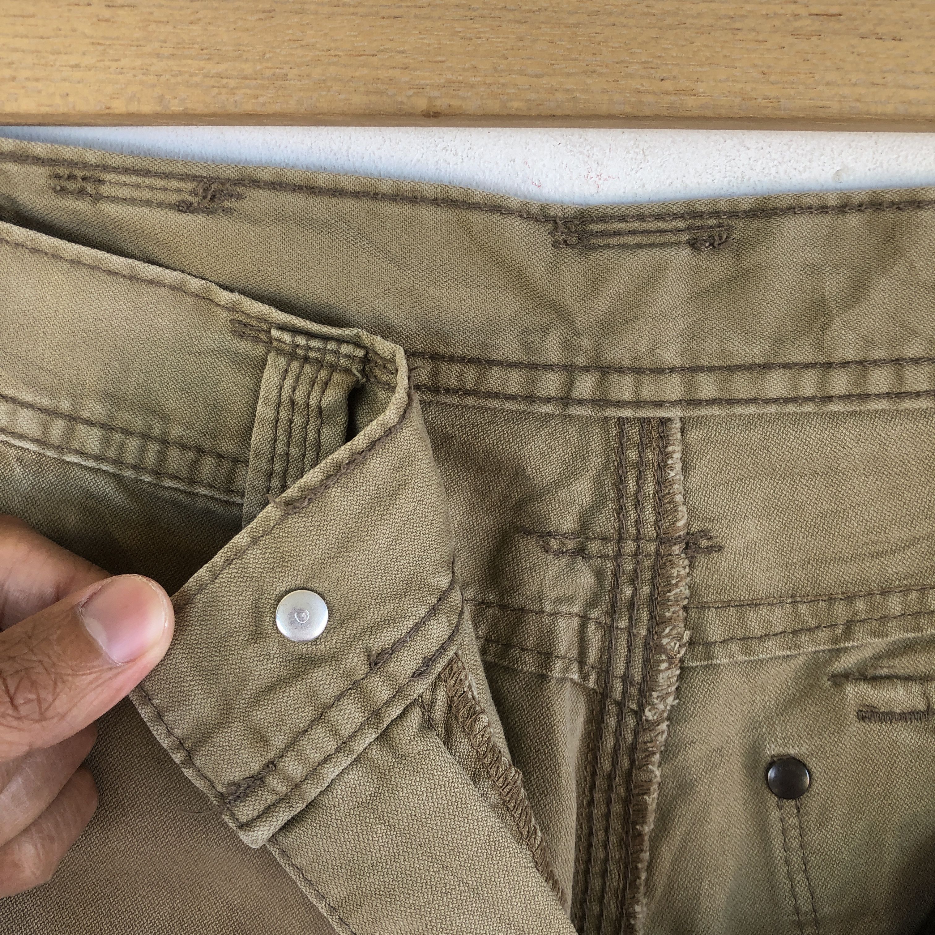 Japanese Brand × Vintage Vintage Japanese Cargo Pants Multi Pocket Bondage Trousers Size 28" / US 6 / IT 42 - 9 Thumbnail